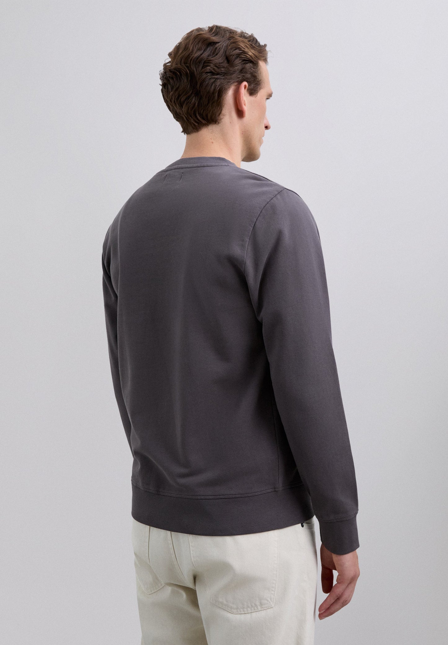 POLERÓN BORDADA CONTRASTE ALGODÓN