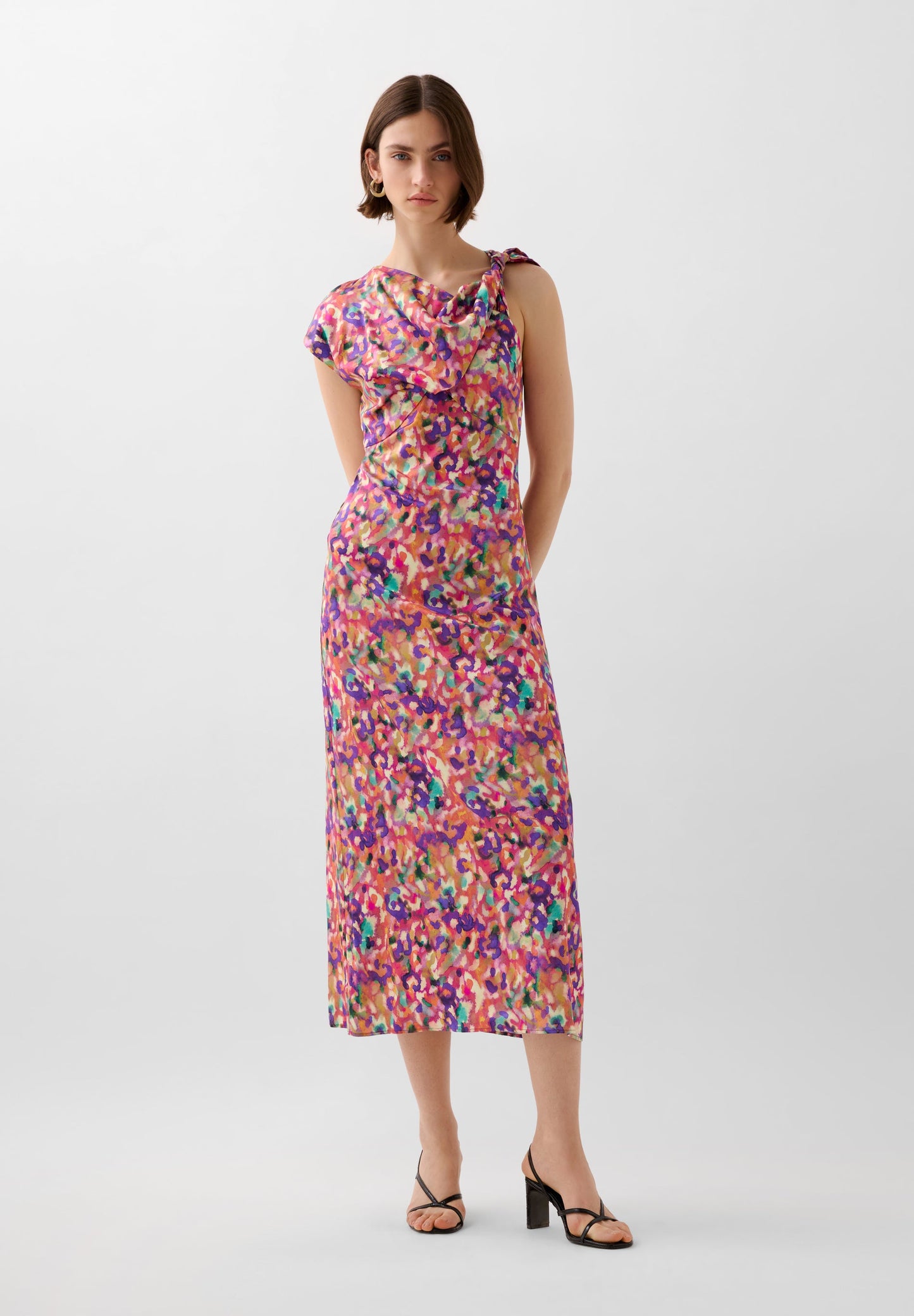 VESTIDO MIDI DETALLE ESCOTE