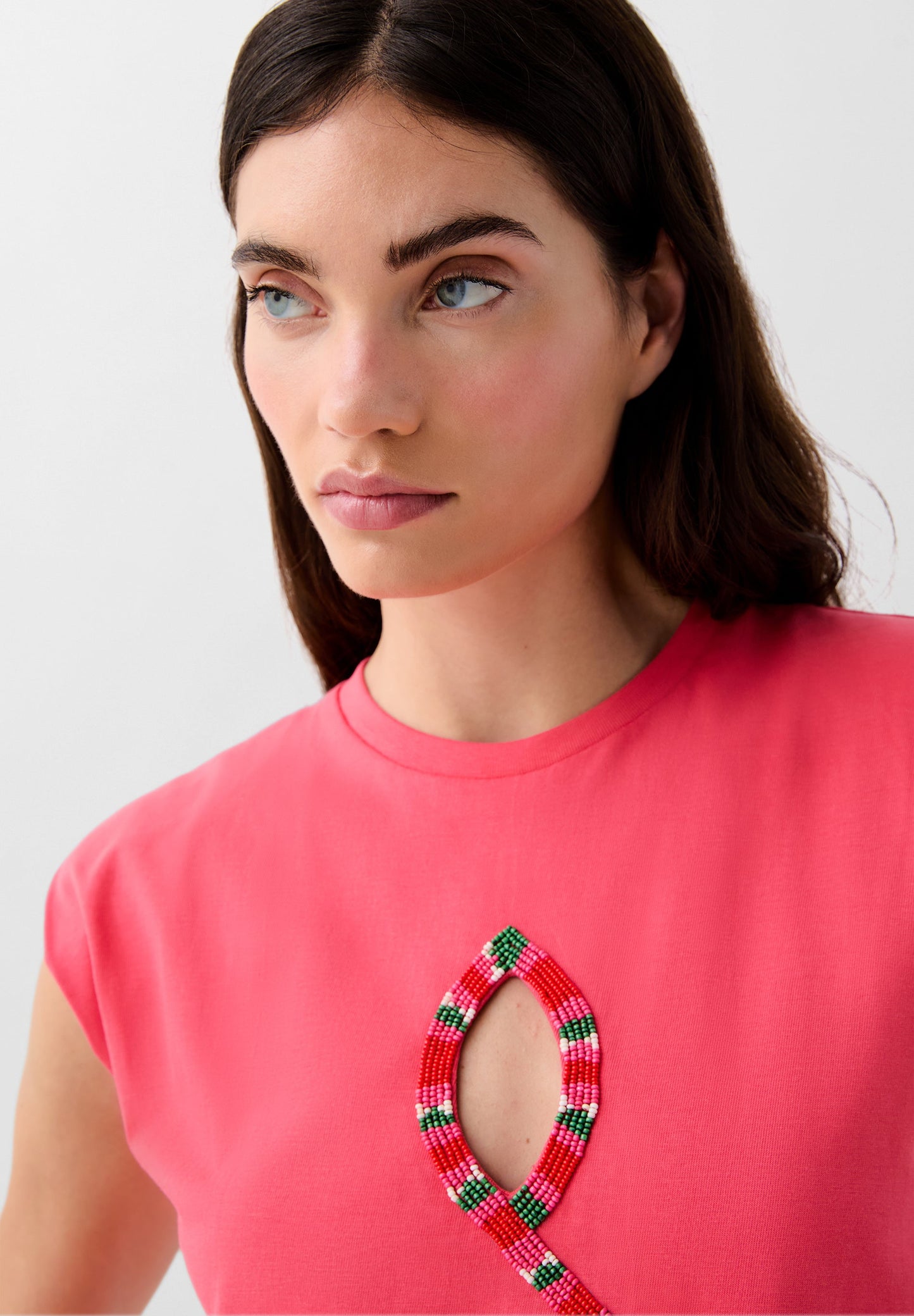 POLERA DETALLE ABERTURA CUENTAS