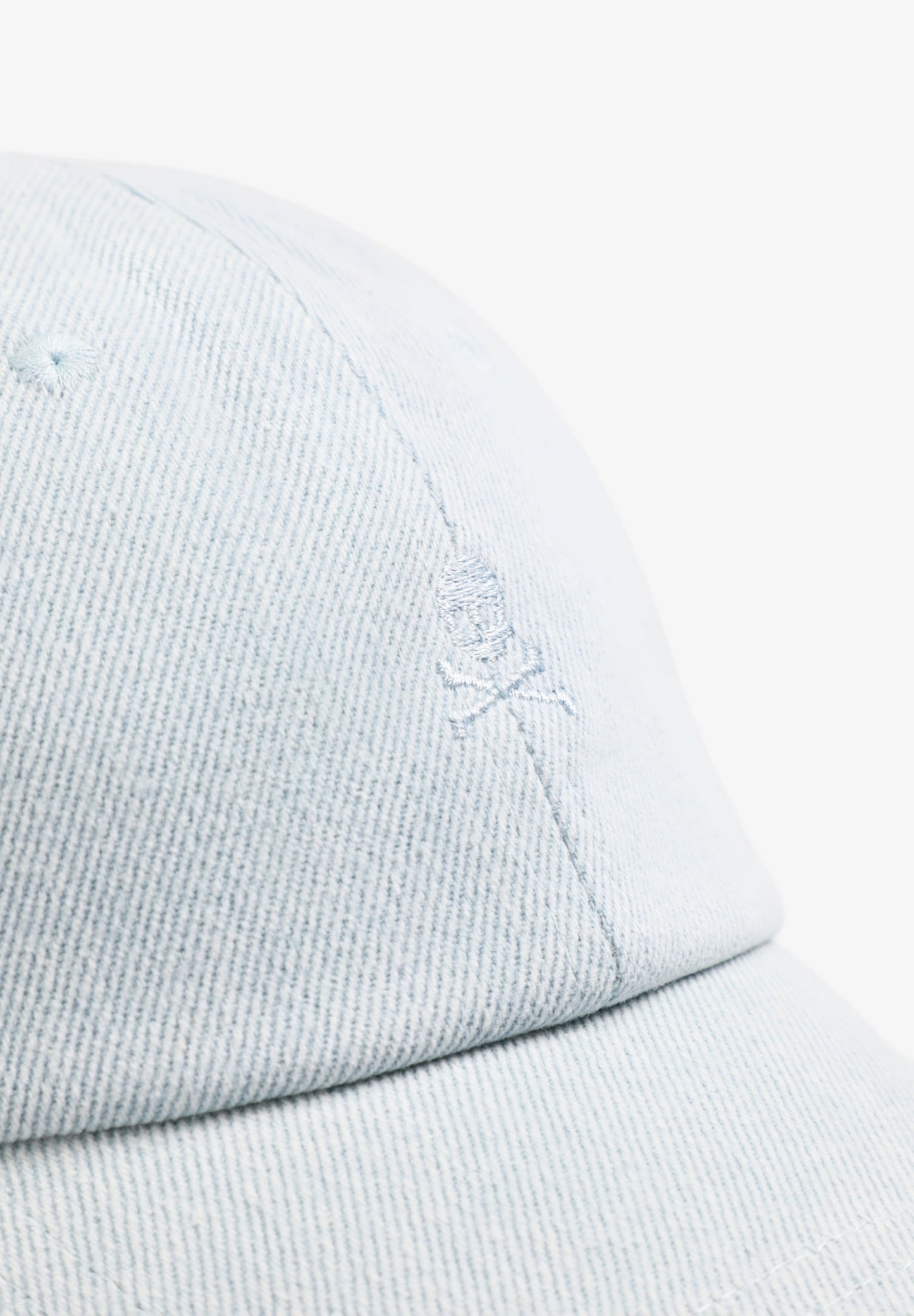 GORRA BÁSICA CALAVERA