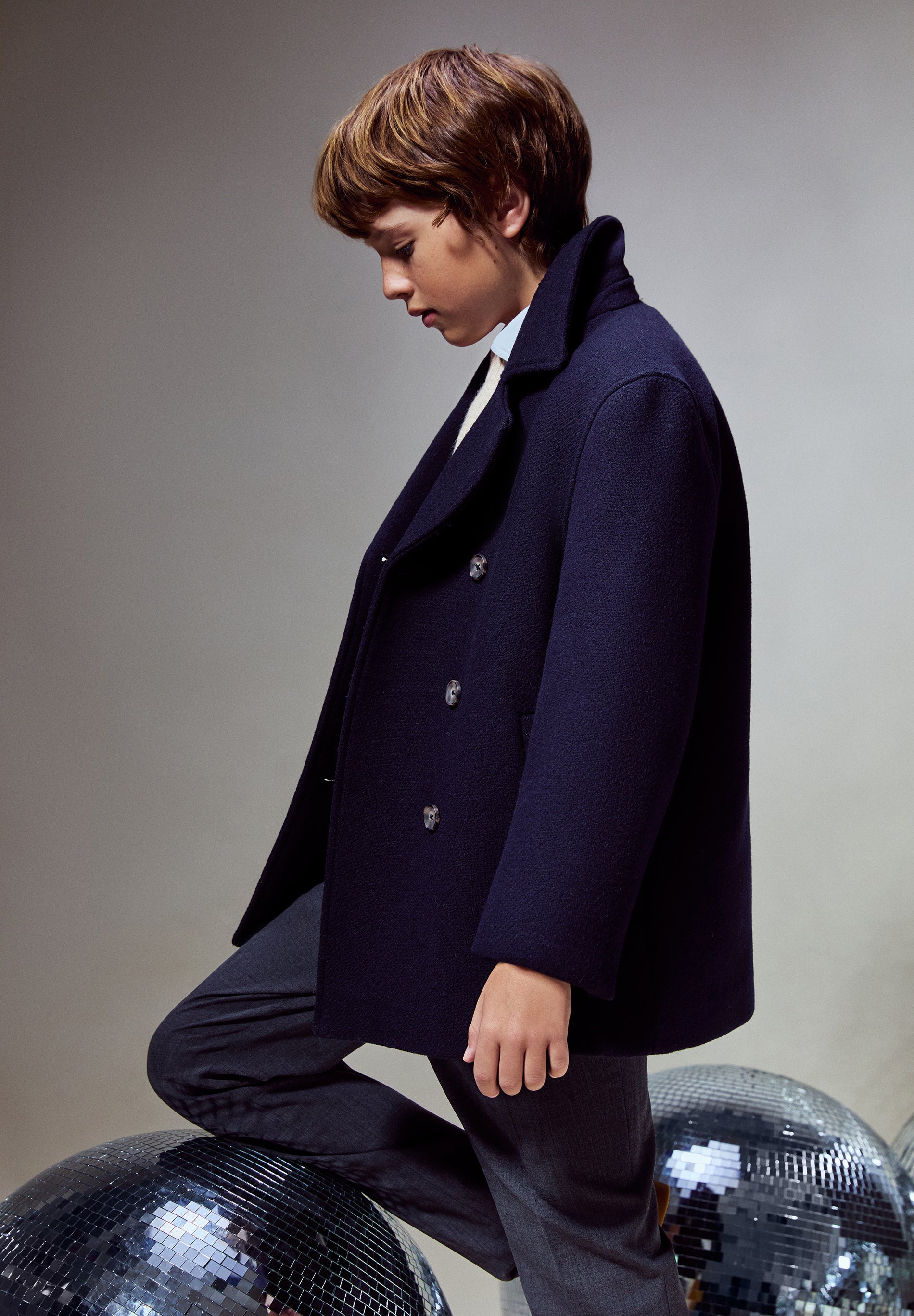 ABRIGO CLÁSICO BOTONES