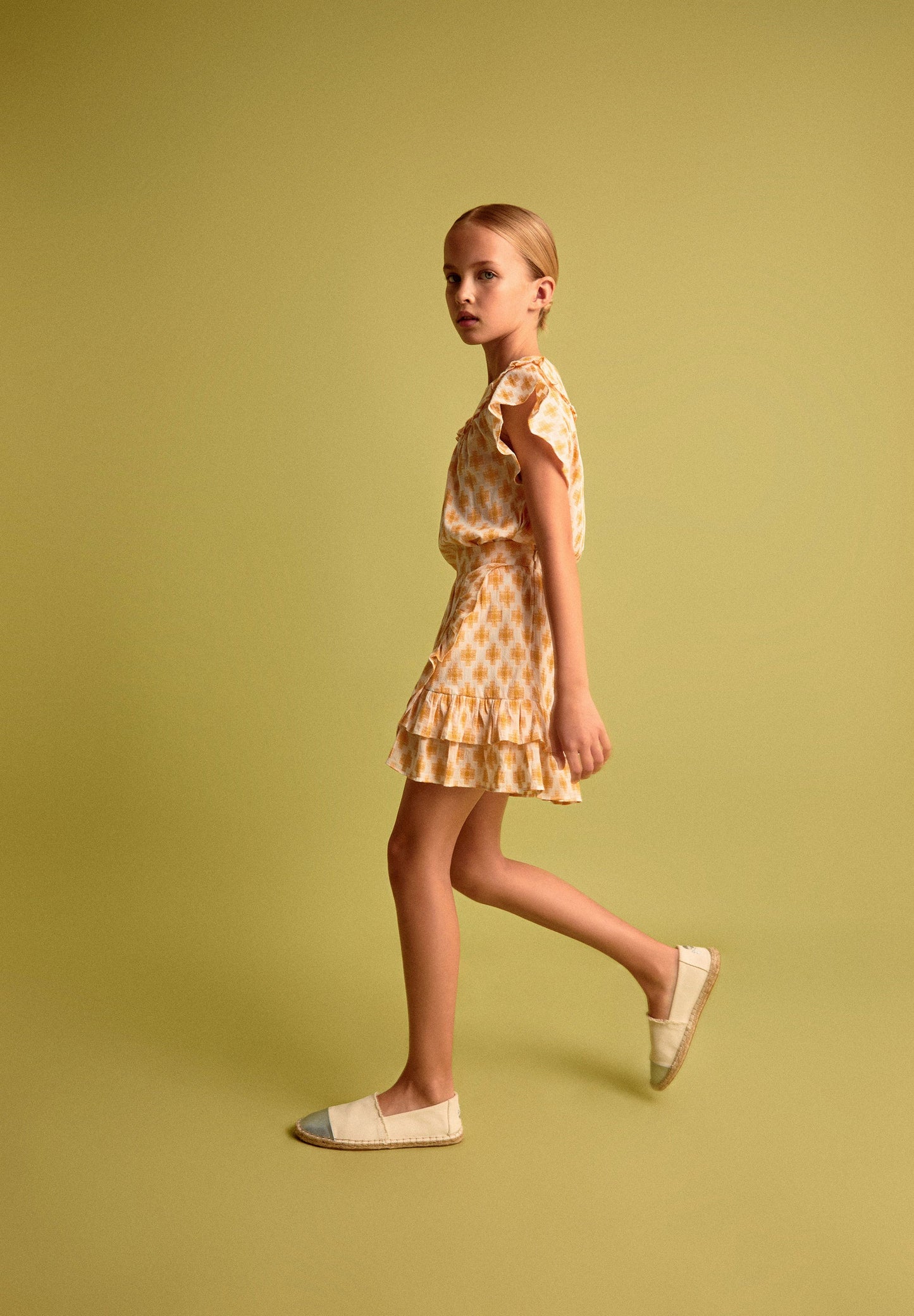 FALDA CRUZADA VOLANTES