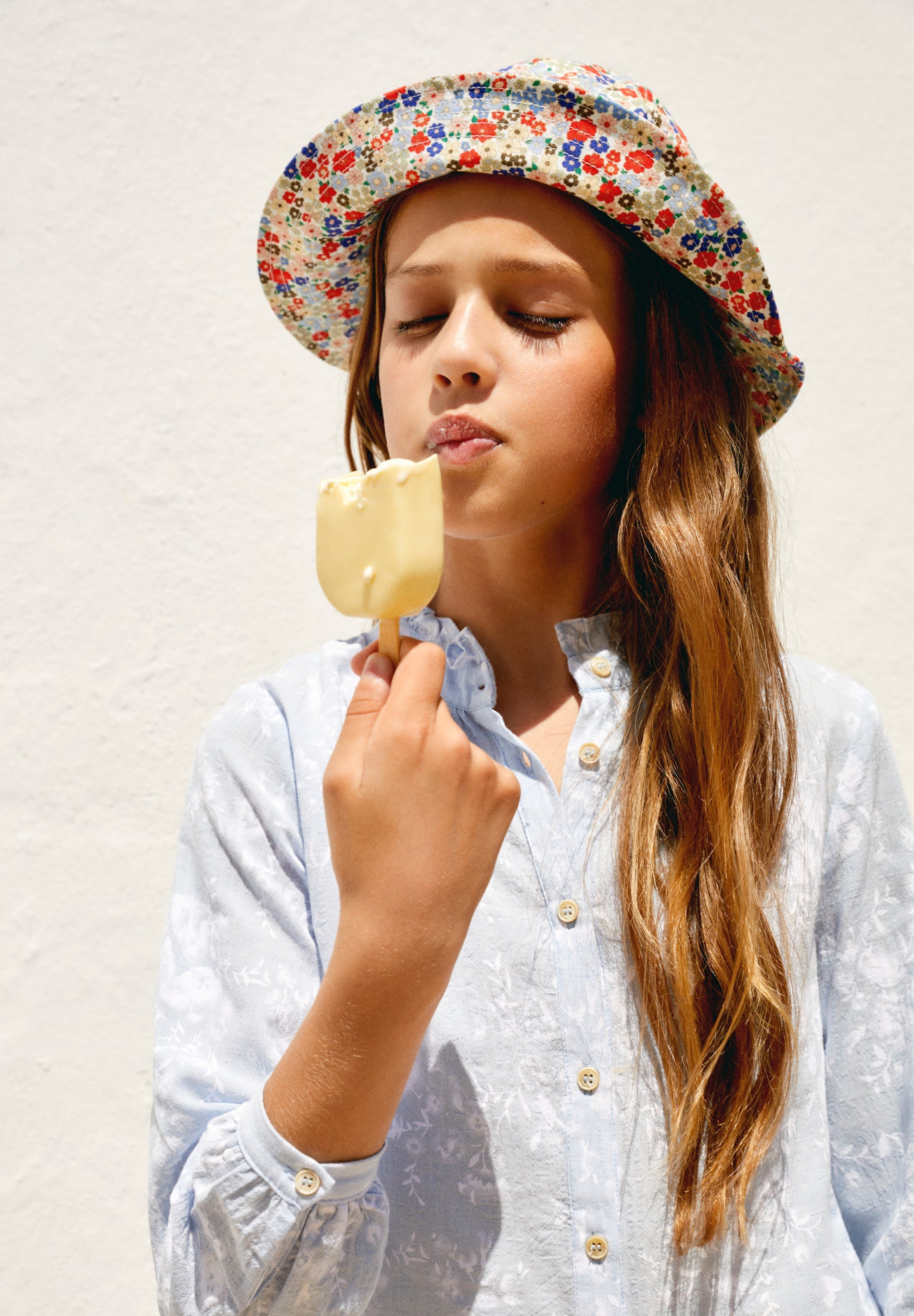 BLUSA FLORES