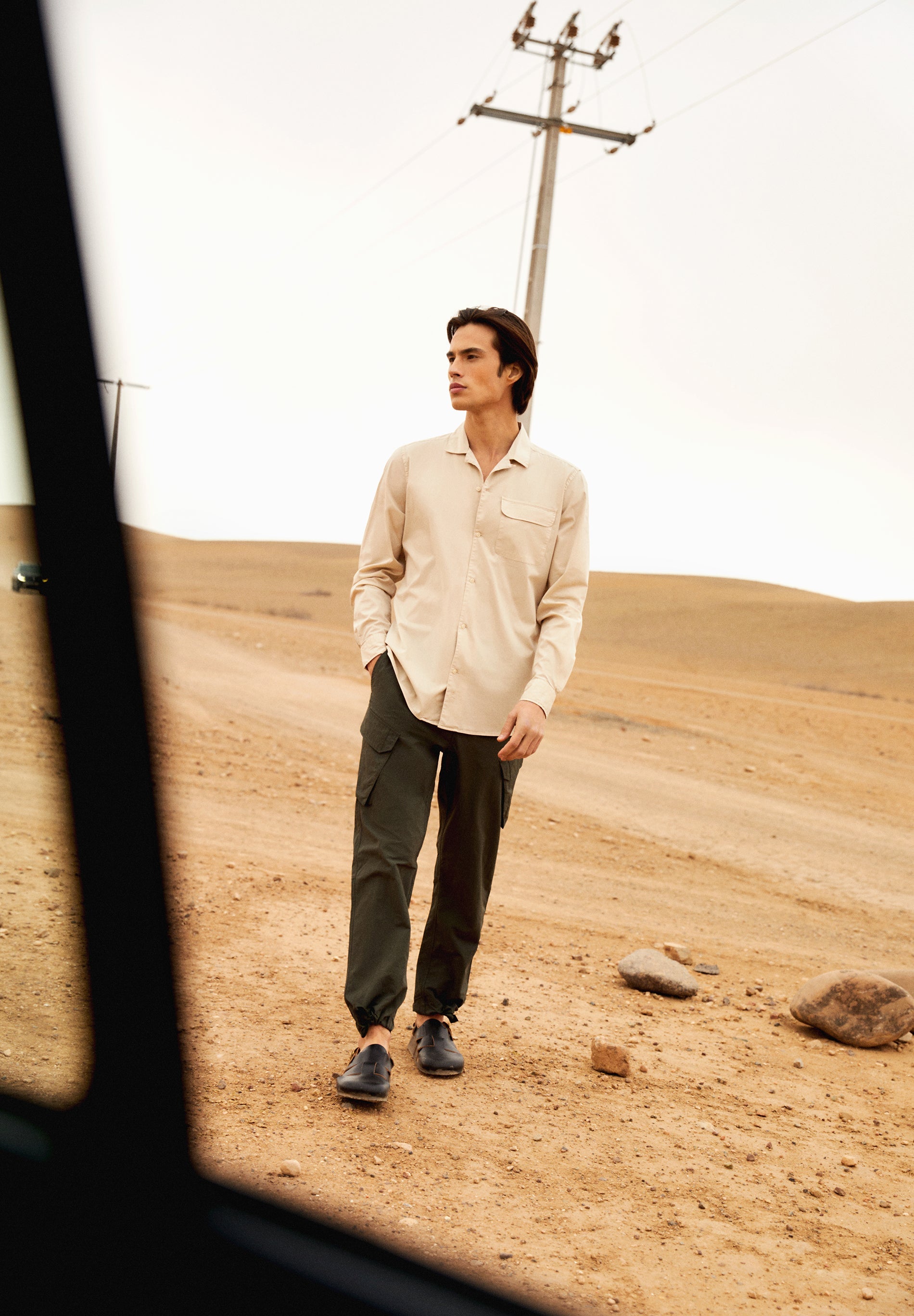 PANTALÓN PREMIUM JOGGER LIGERO BOLSILLOS