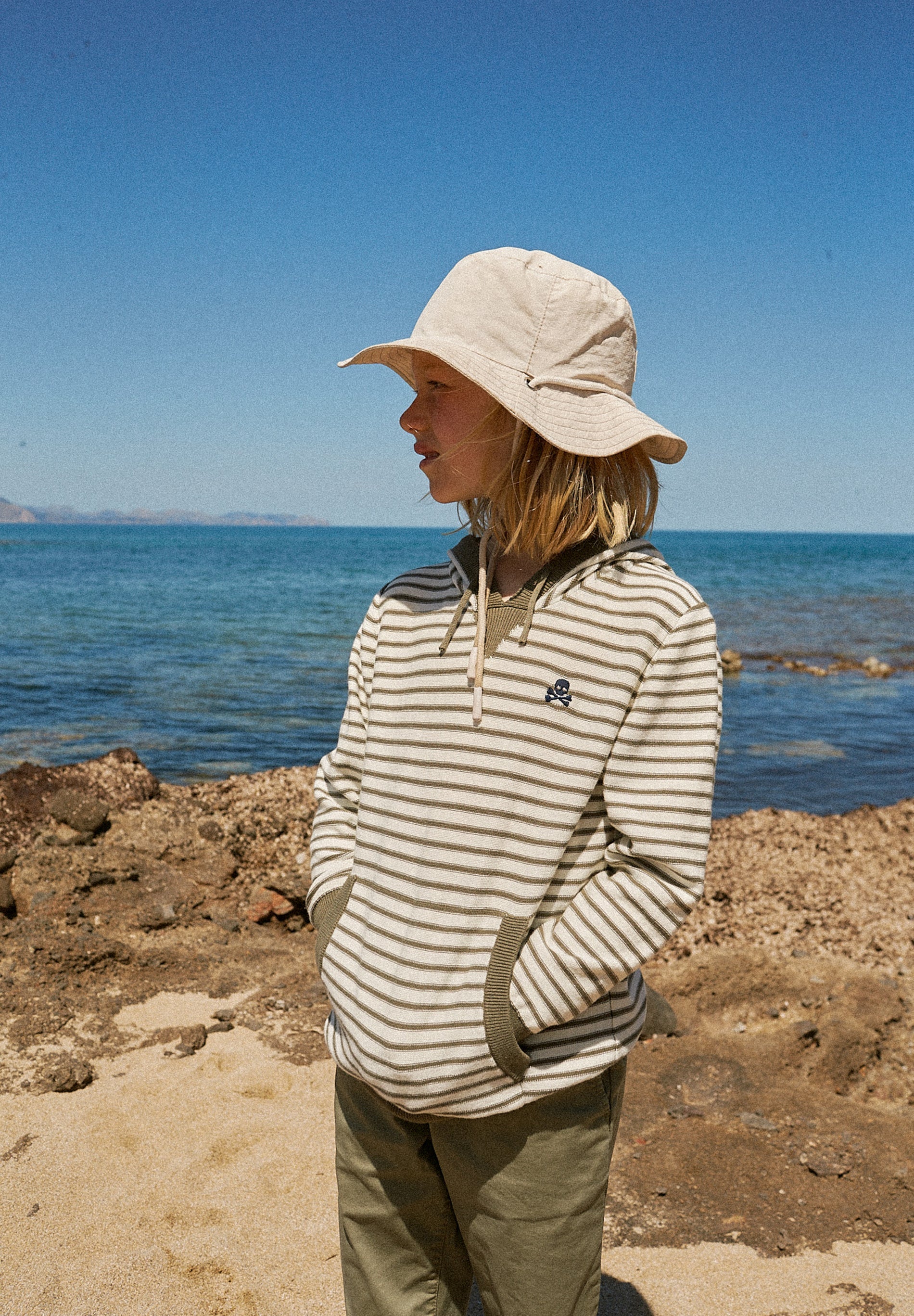 JERSEY CAPUCHA RAYAS