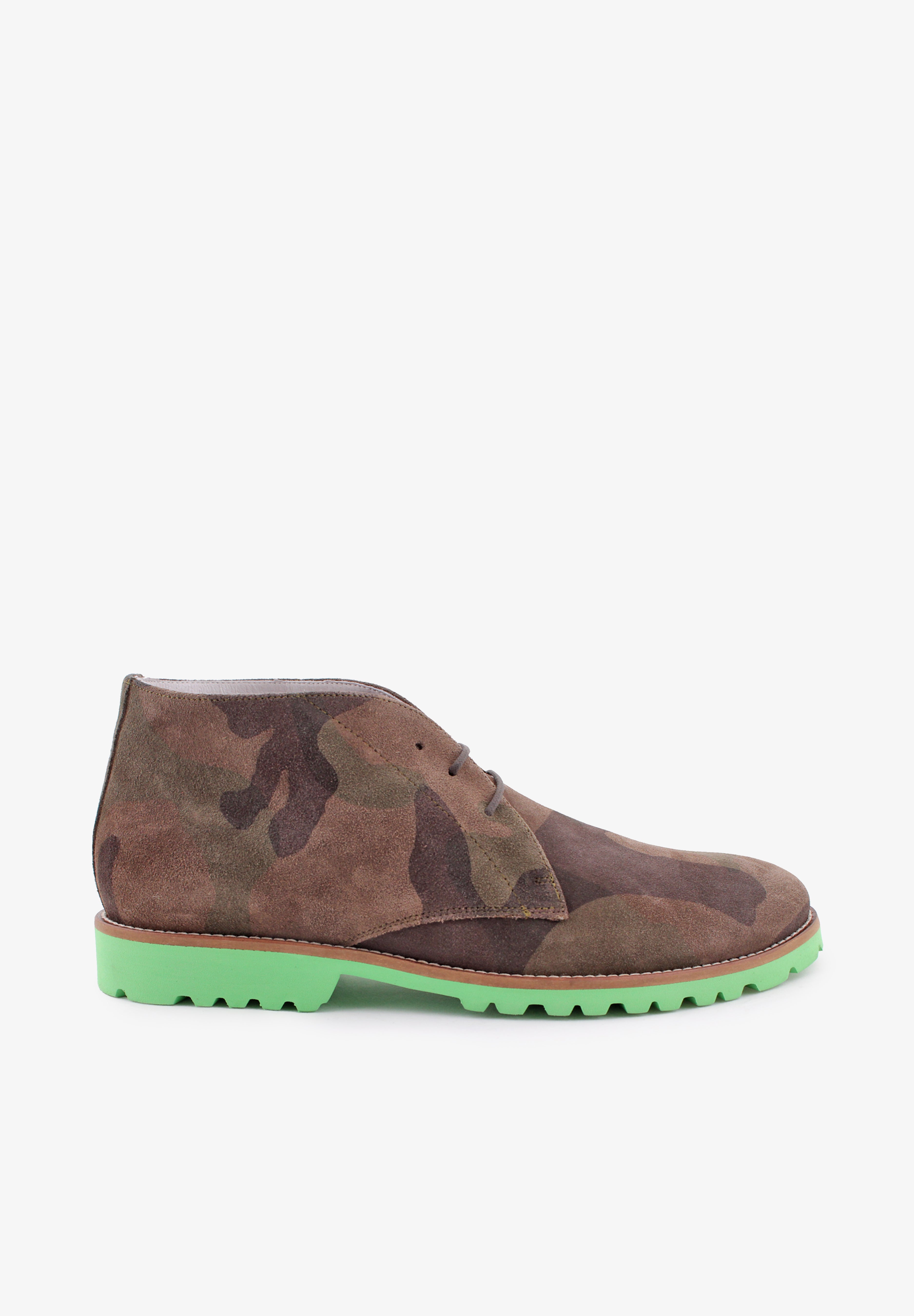 DESERT BOOT