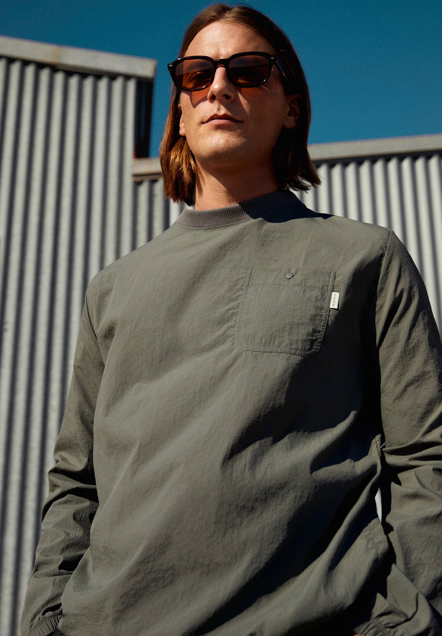 SUDADERA PREMIUM LIGERA TÉCNICA