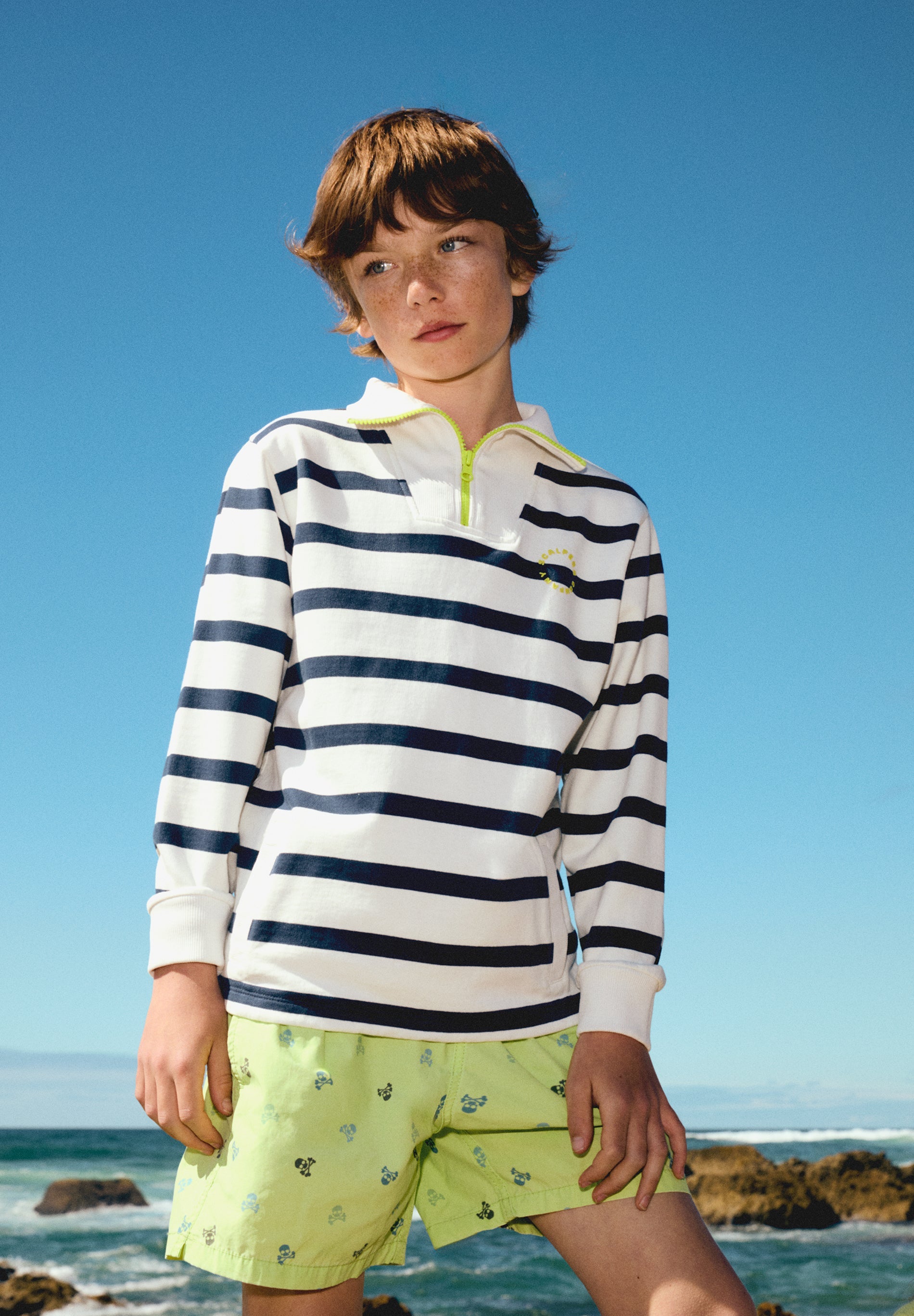 SUDADERA RAYAS DETALLE CREMALLERA