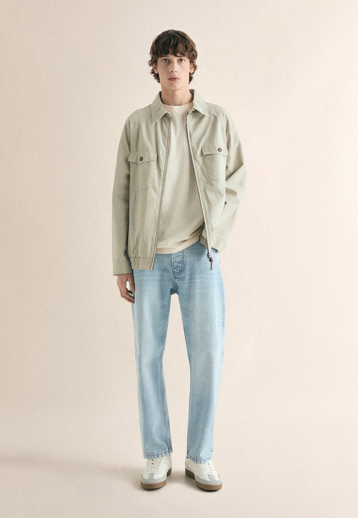 Mob_221026_sneakers_ss26_h_06