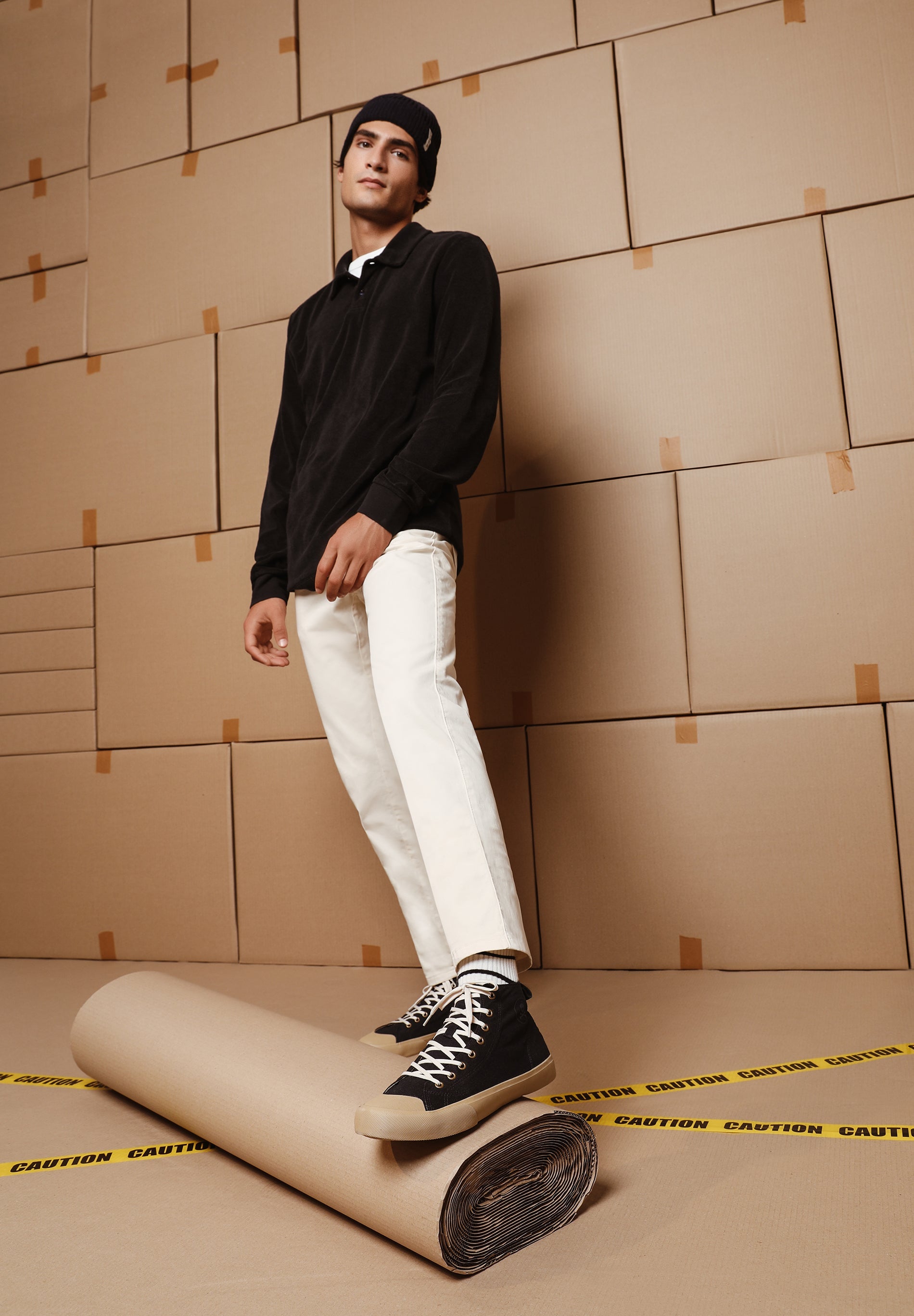 SNEAKERS CANVAS BOTAS