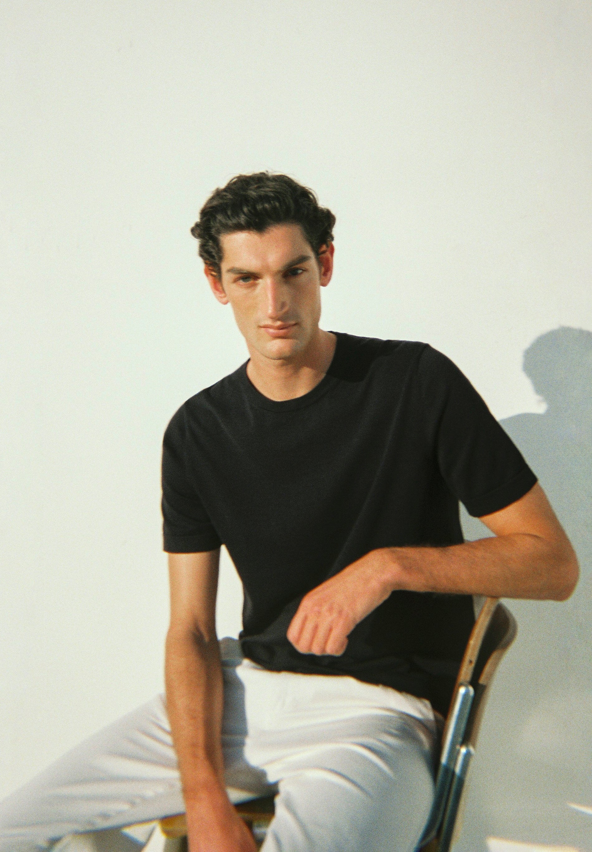 POLERA BÁSICA CALAVERA RELAXED FIT