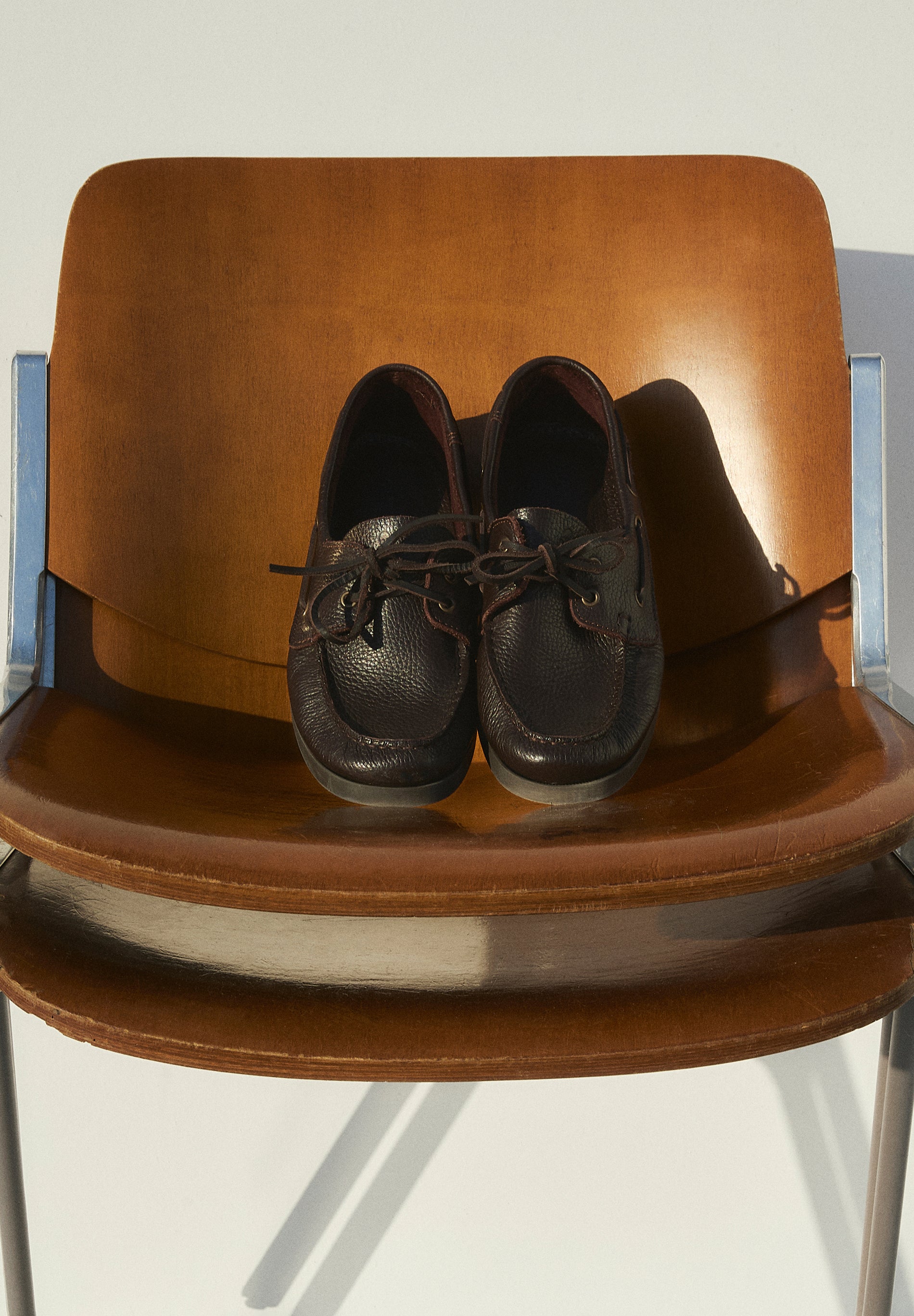 NÁUTICOS LISOS PIEL