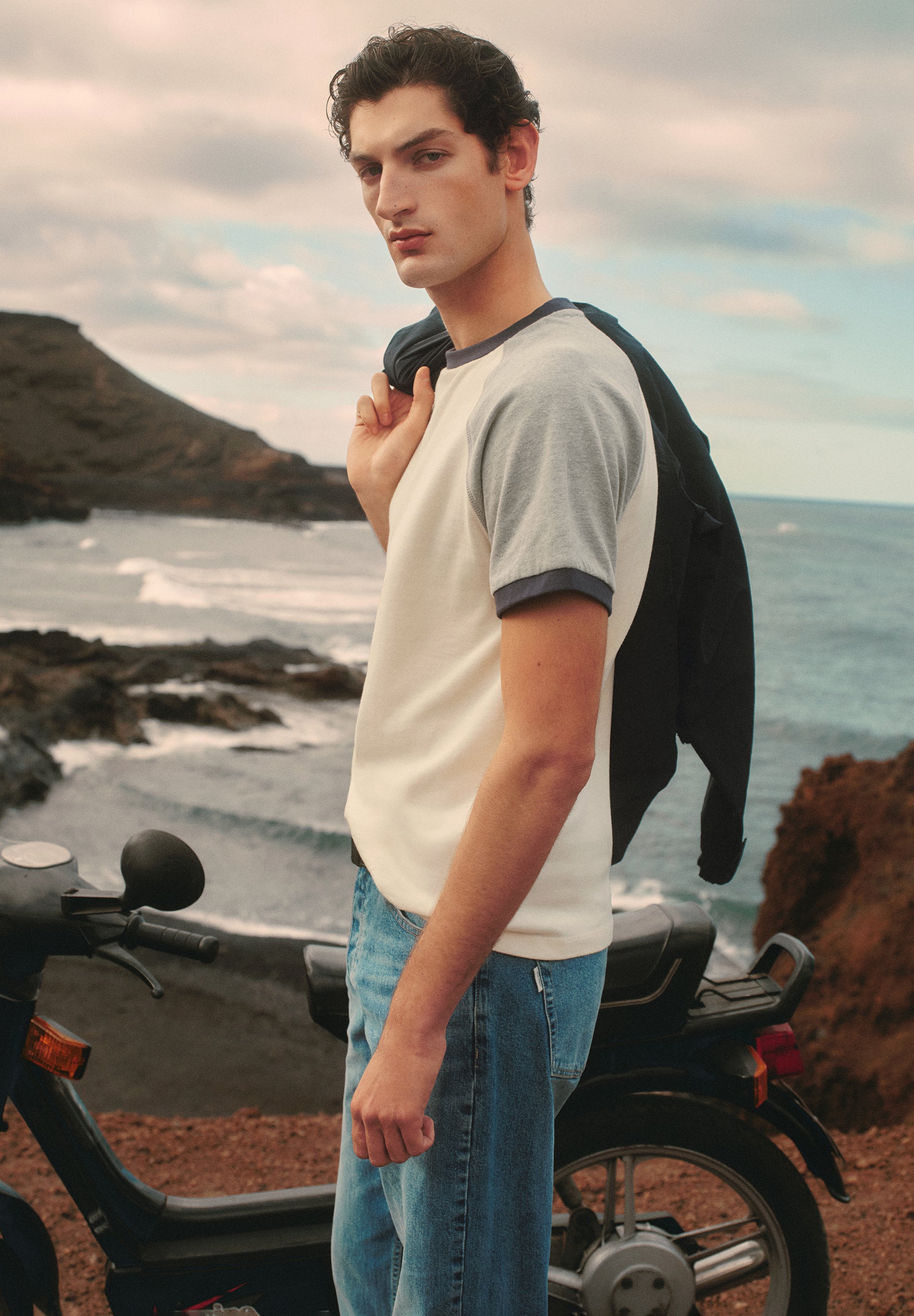 POLERA CONTRASTE RIB