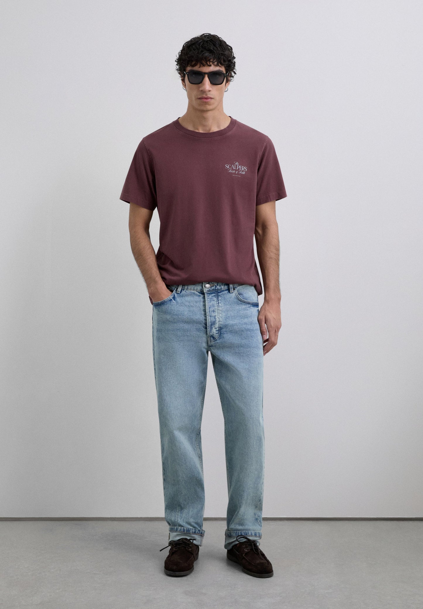POLERA PRINT LOGO CONTRASTE