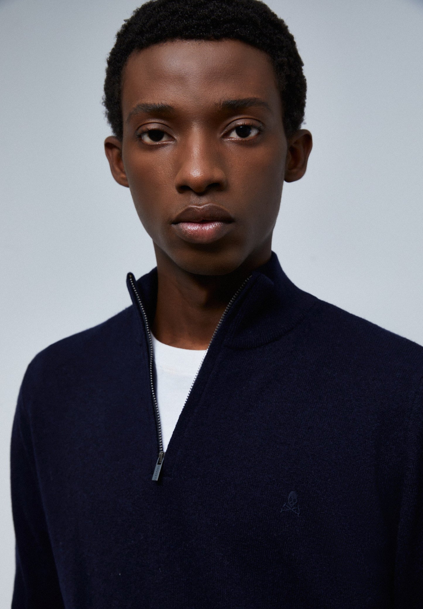 SWEATER CREMALLERA CALAVERA TONO