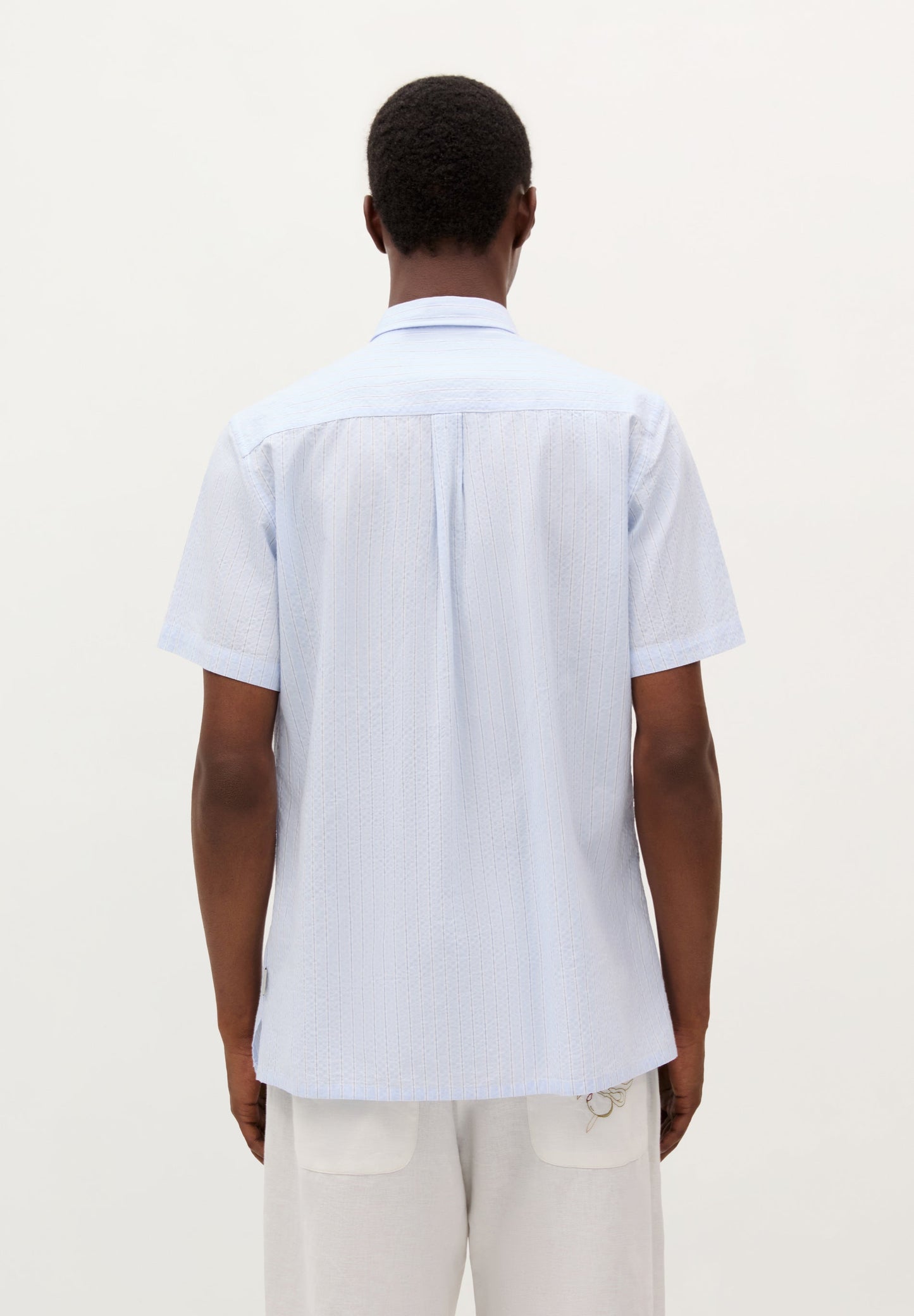 CAMISA MANGA CORTA SEERSUCKER