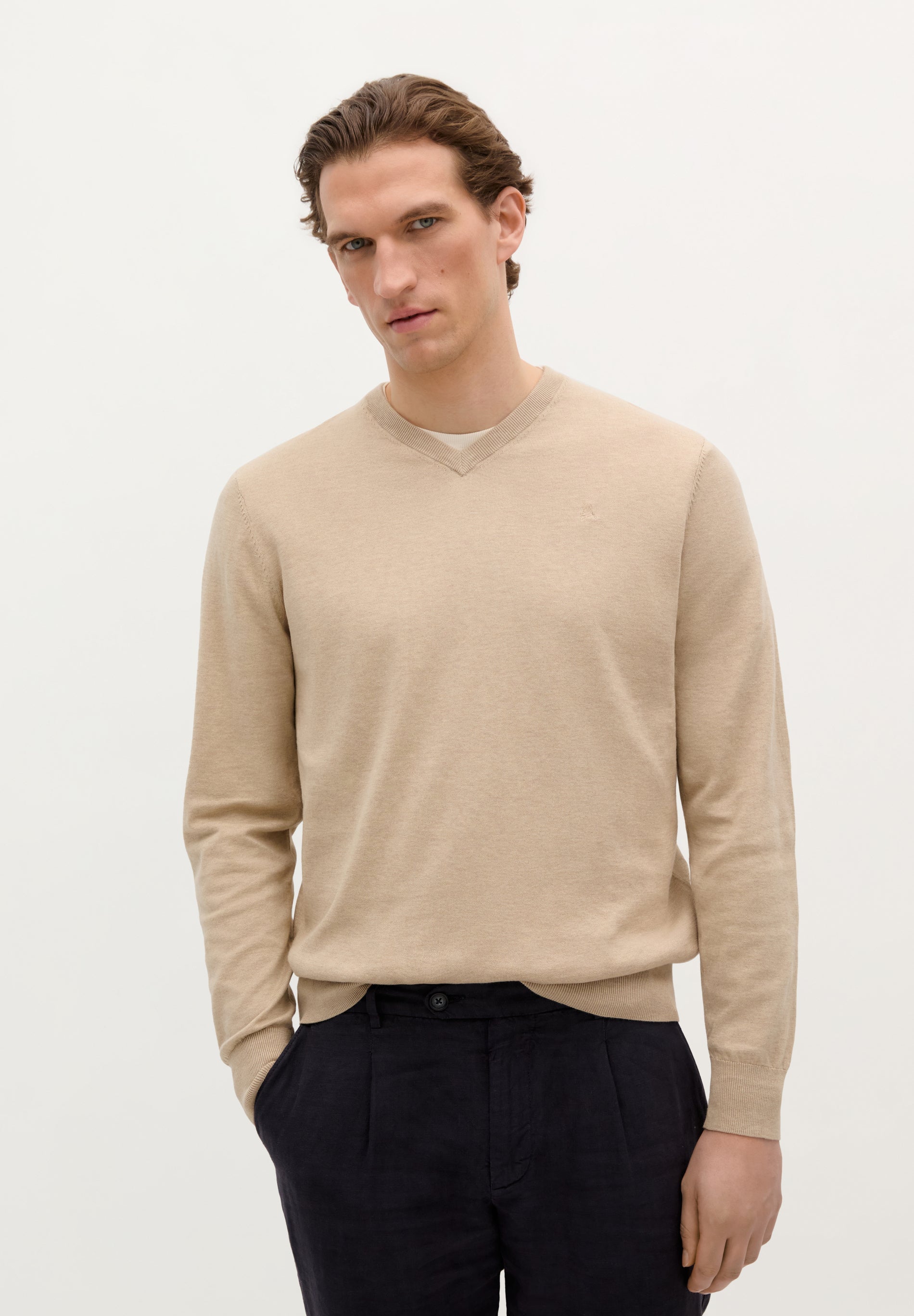 JERSEY CUELLO PICO CALAVERA