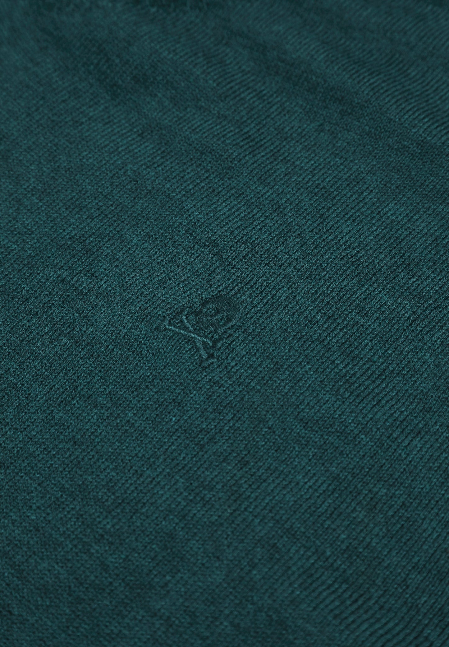 JERSEY CUELLO PICO CALAVERA