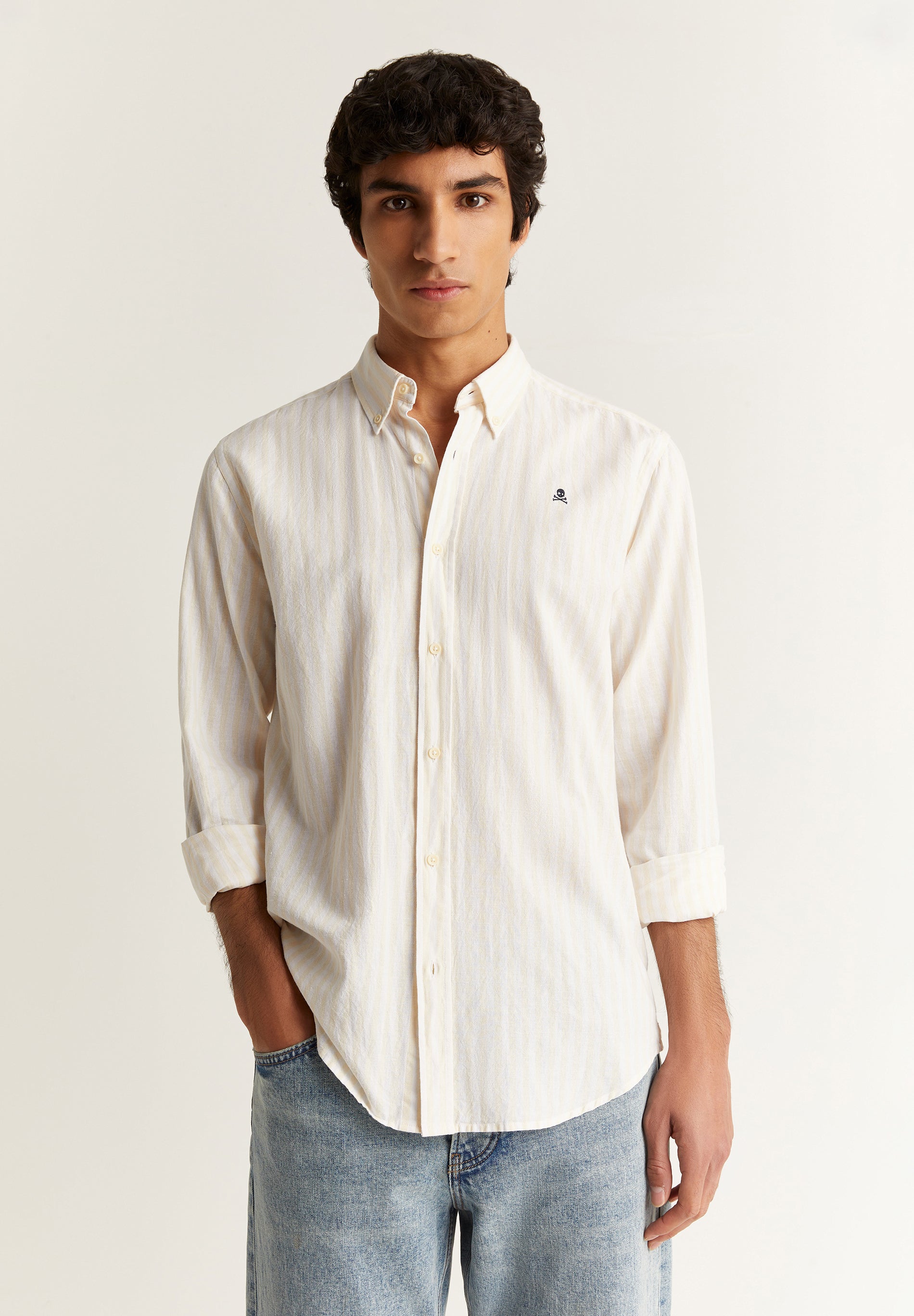 CAMISA LINO RAYAS CUELLO BOTONES