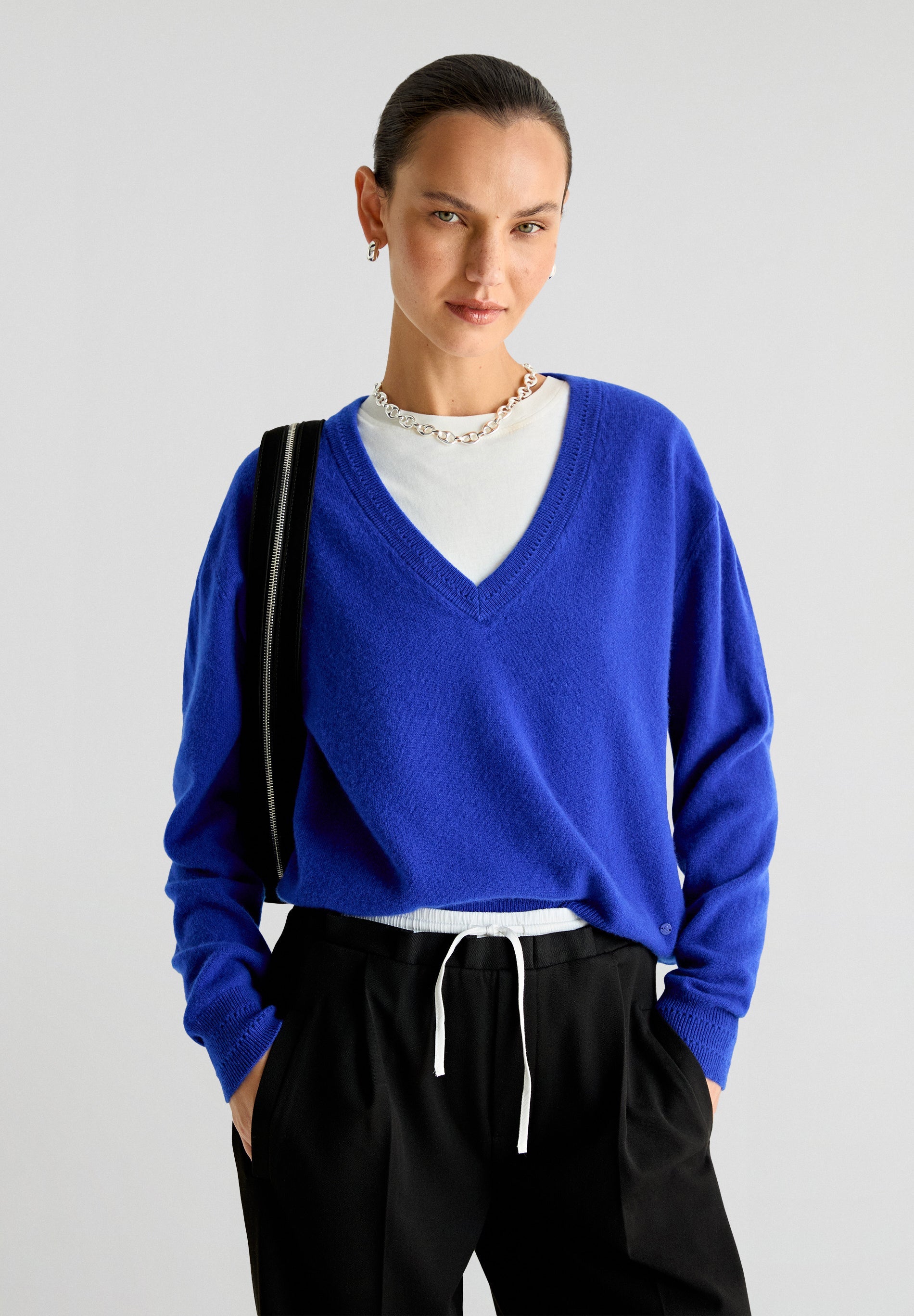 JERSEY CASHMERE CUELLO PICO