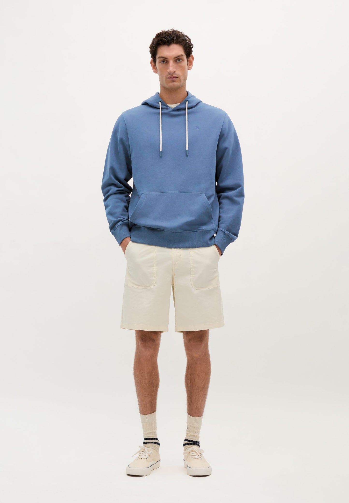 POLERÓN CAPUCHA CALAVERA TONO