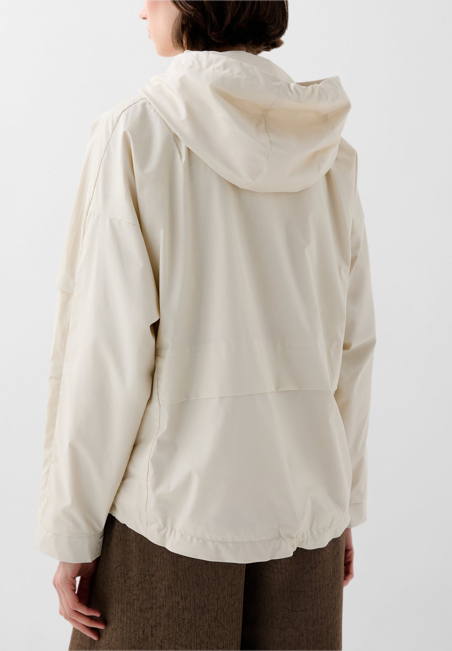 CHAQUETA IMPERMEABLE