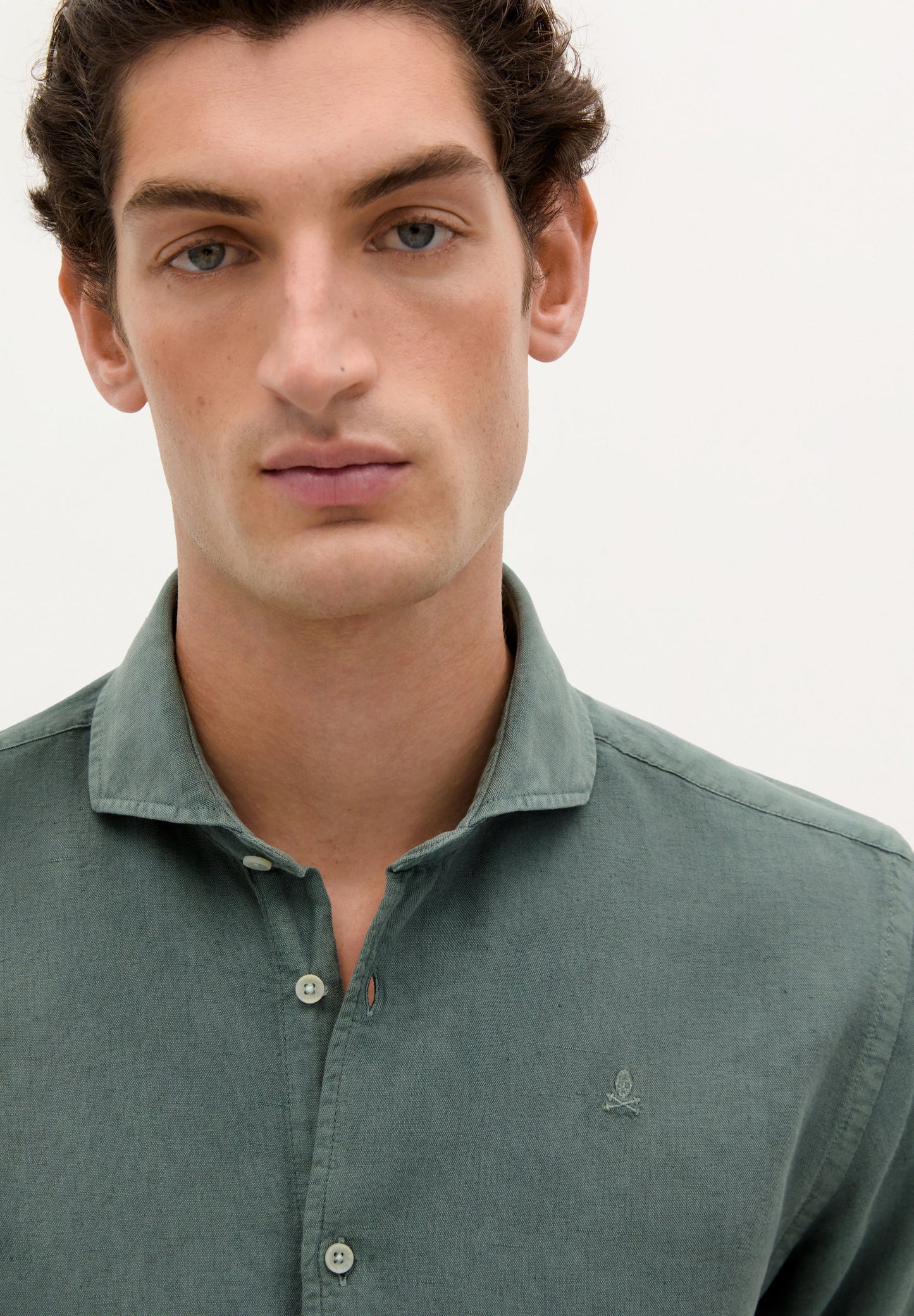 CAMISA LINO CALAVERA