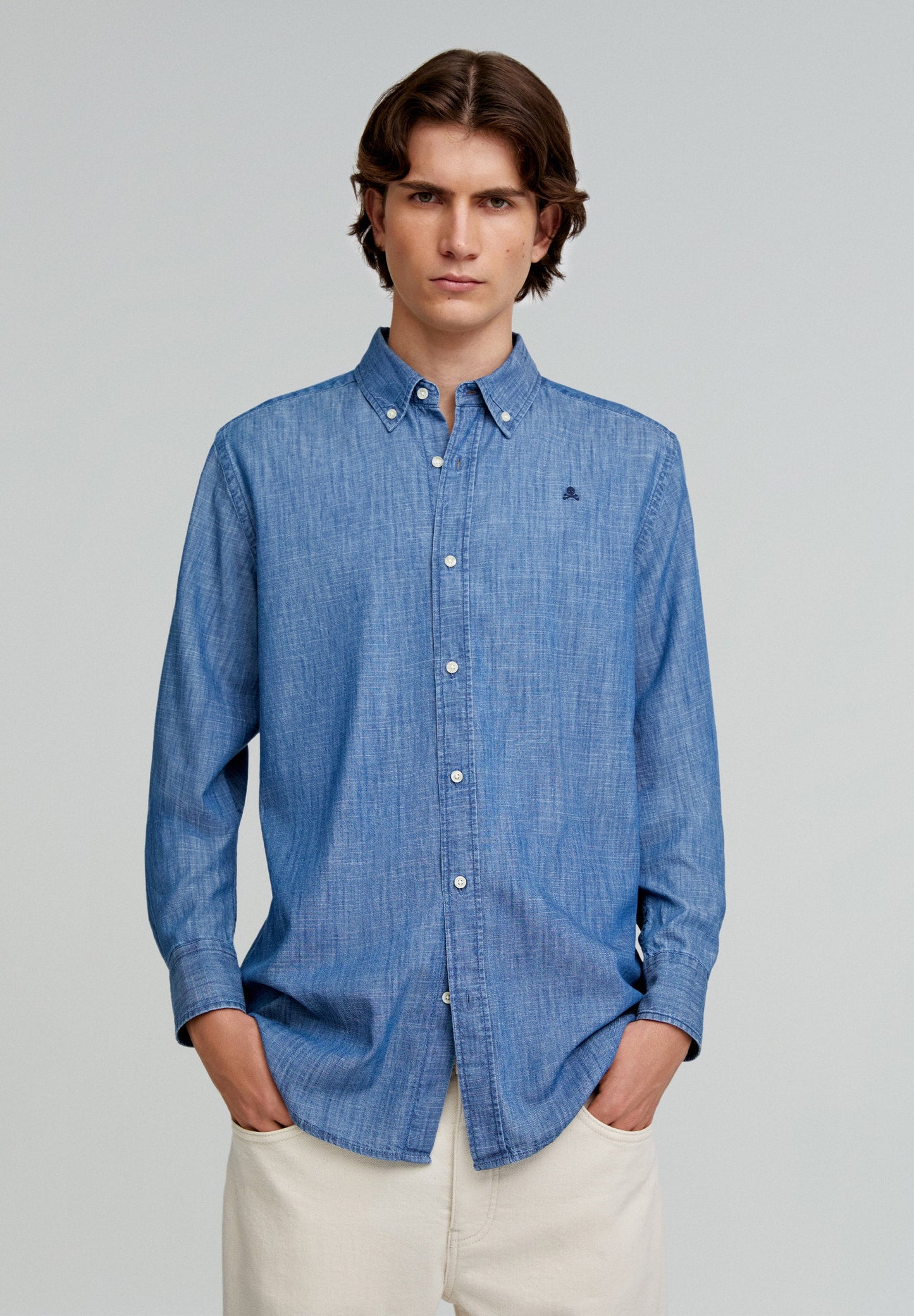 CAMISA DENIM CALAVERA CUELLO BOTONES