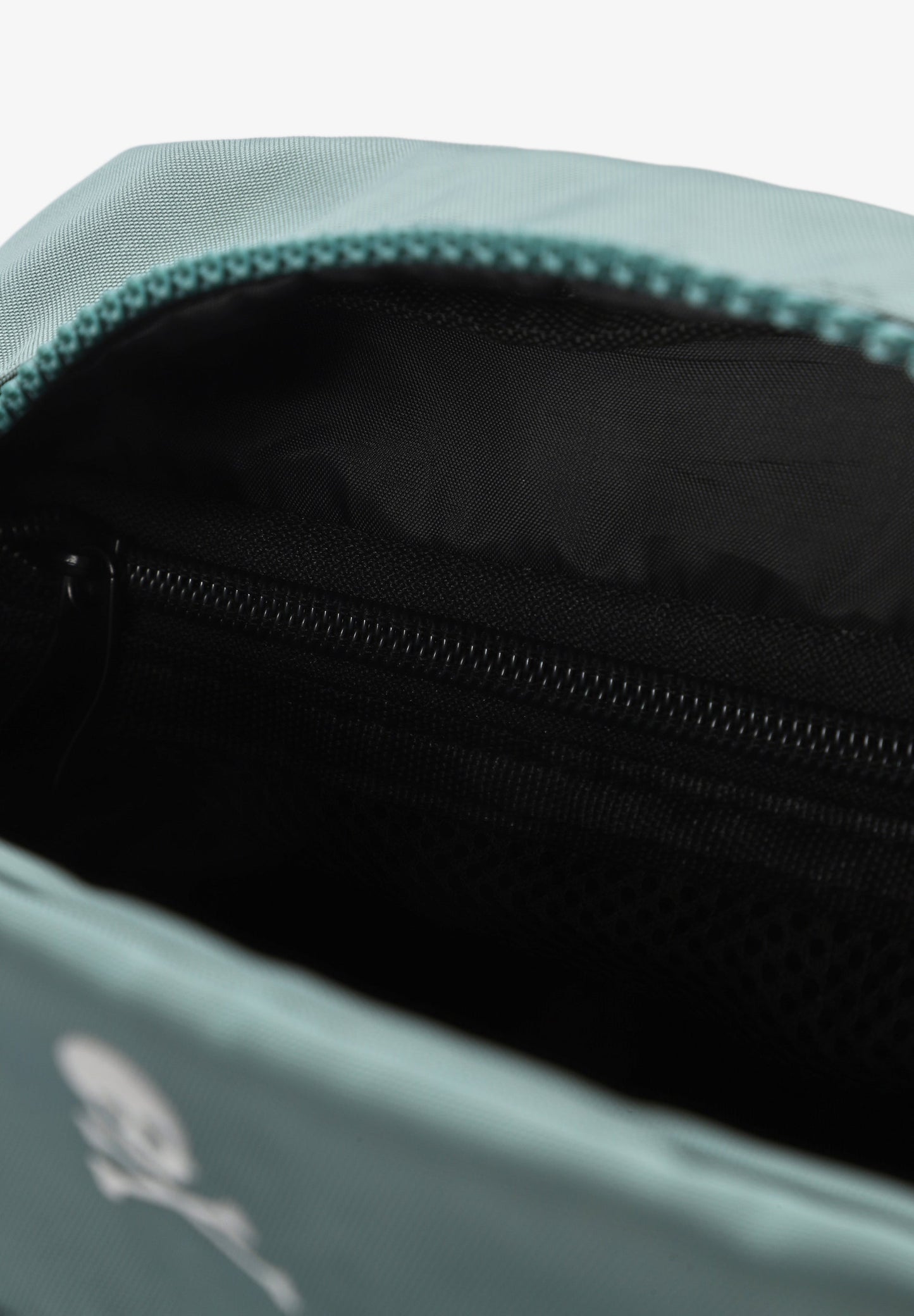 NECESER DE VIAJE TÉCNICO