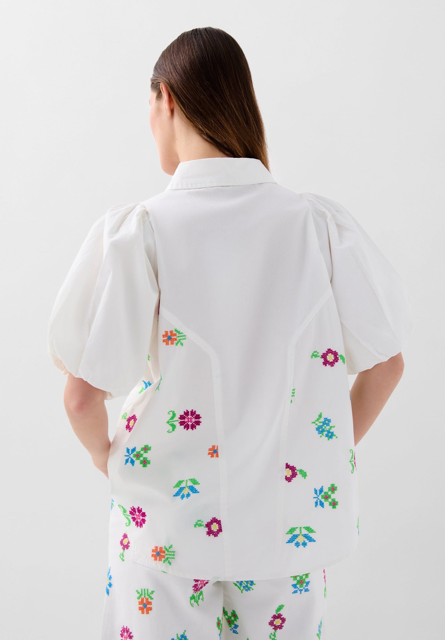 CAMISA ALGODÓN DETALLES BORDADOS
