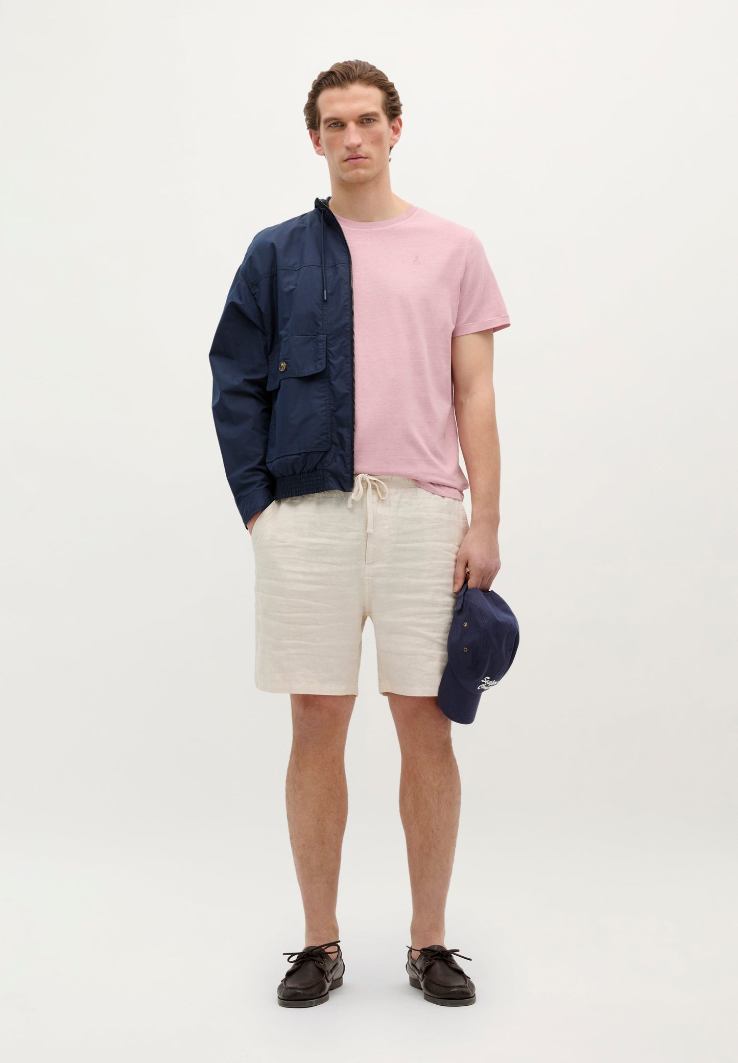 POLERA CALAVERA BORDADA TONO