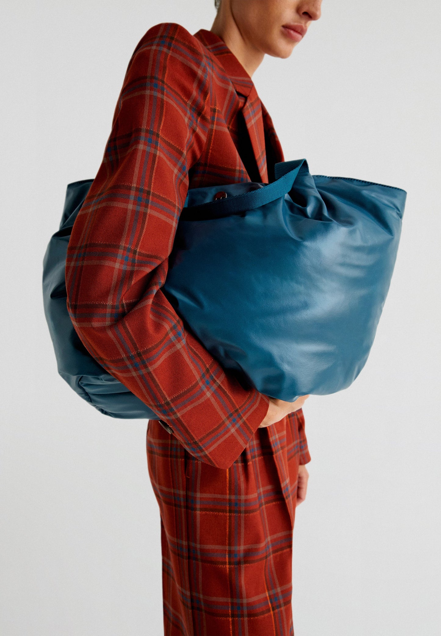 BOLSO SHOPPER ACOLCHADO – Scalpers CL