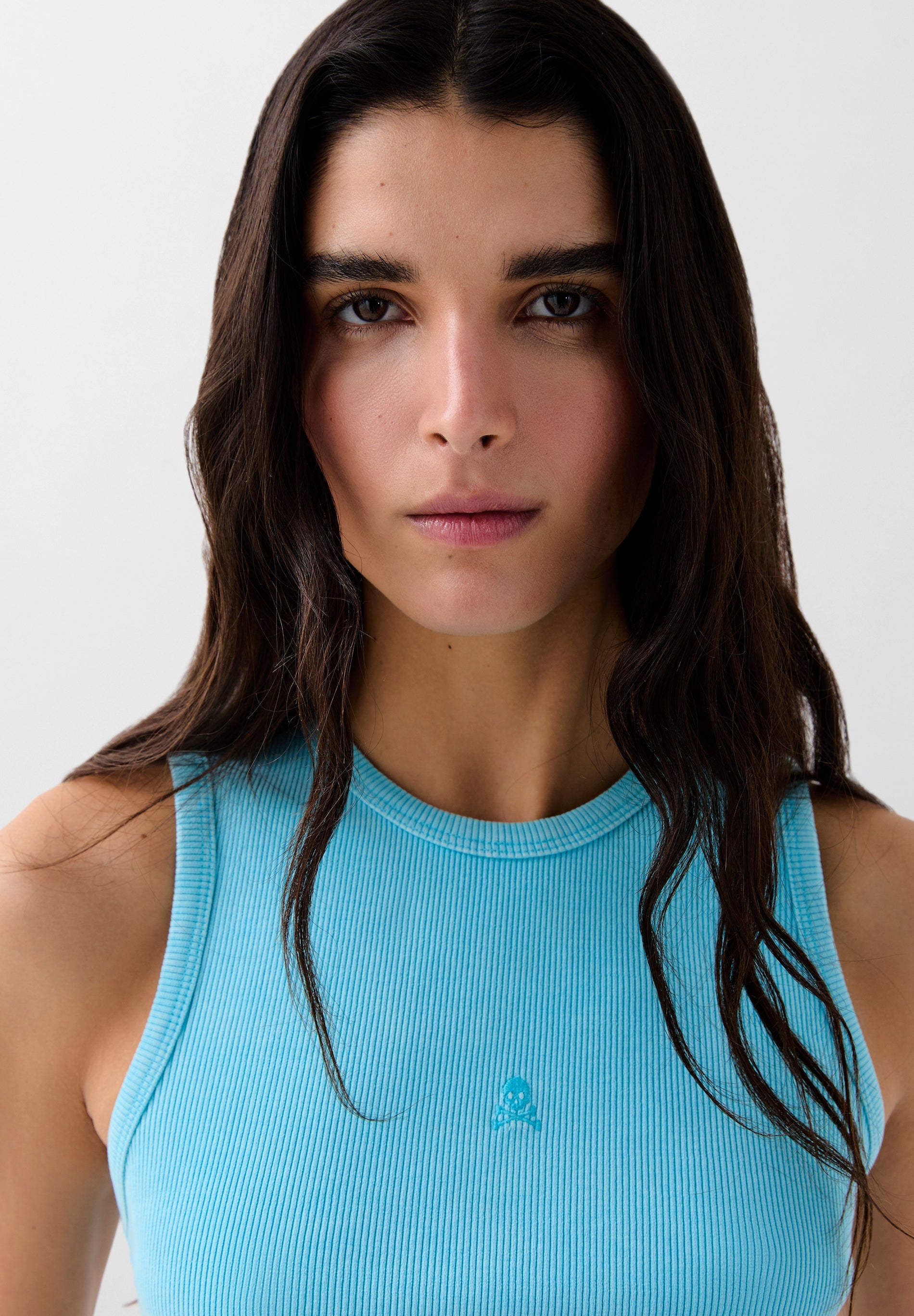 TANK TOP FRUNCES LATERALES