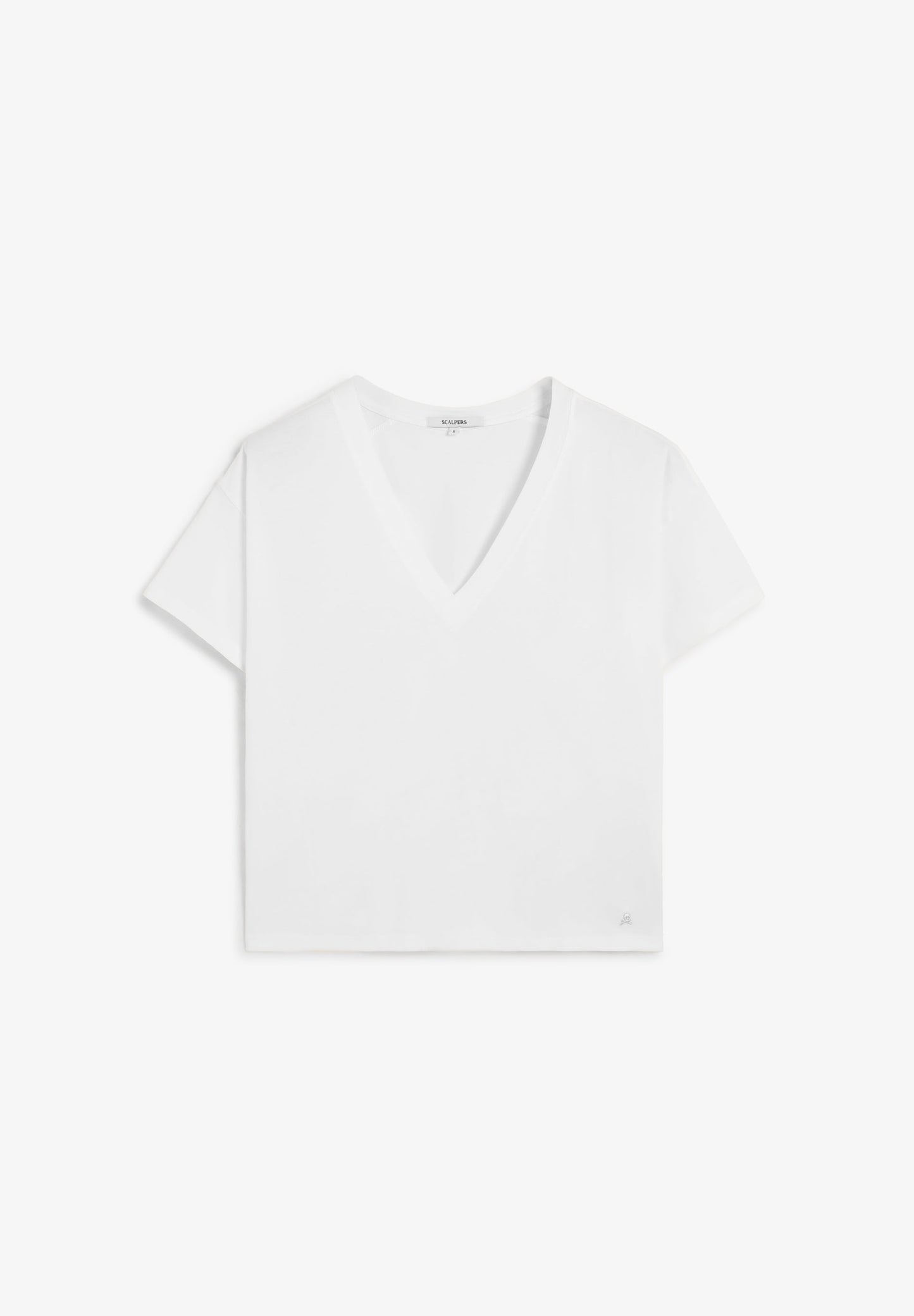 POLERA BÁSICA CUELLO PICO