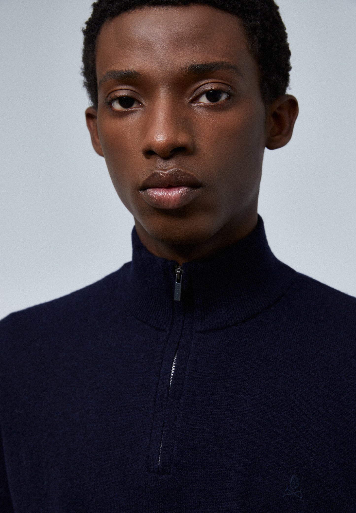 SWEATER CREMALLERA CALAVERA TONO