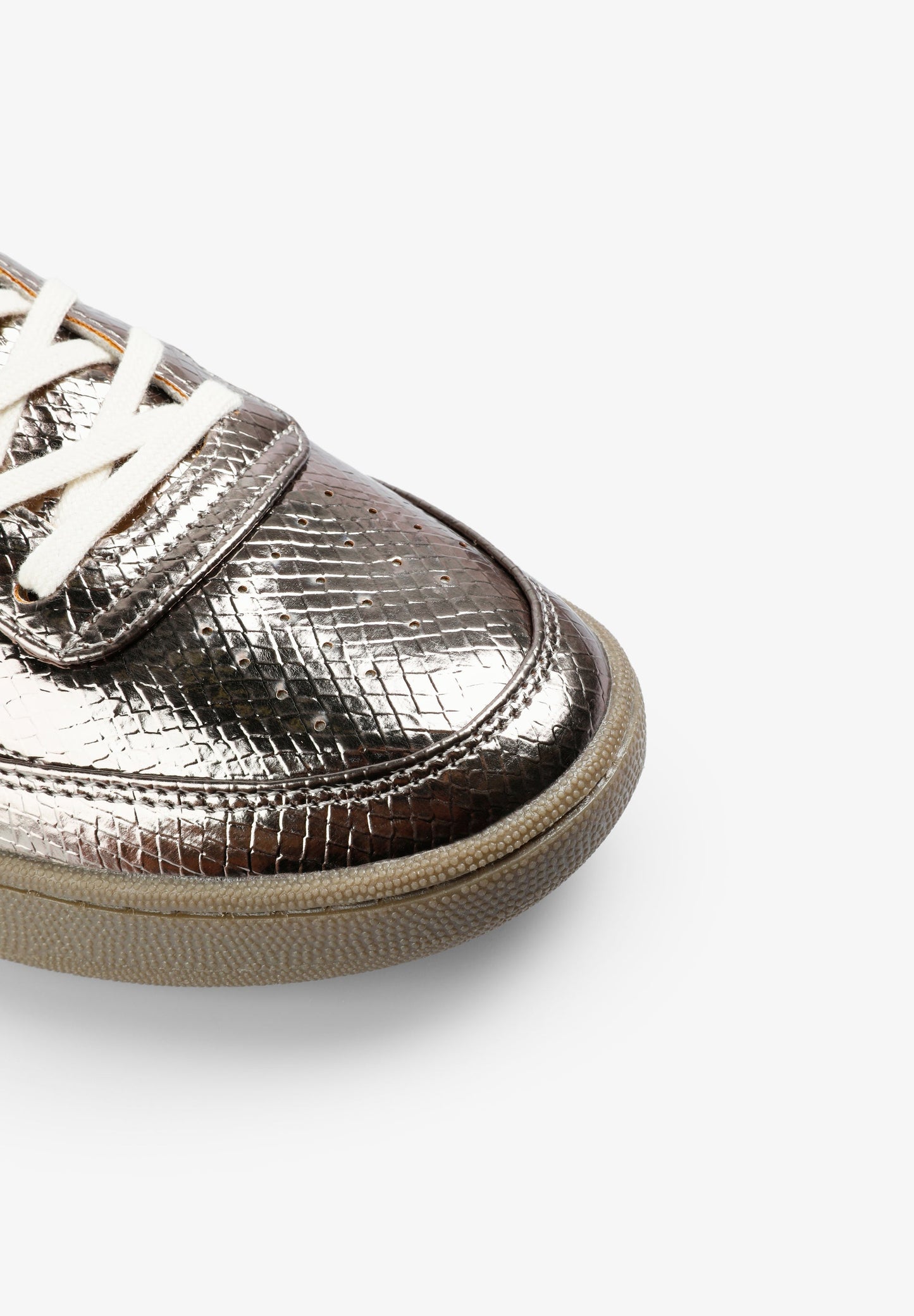 SNEAKERS METALIZADAS TEXTURA SERPIENTE