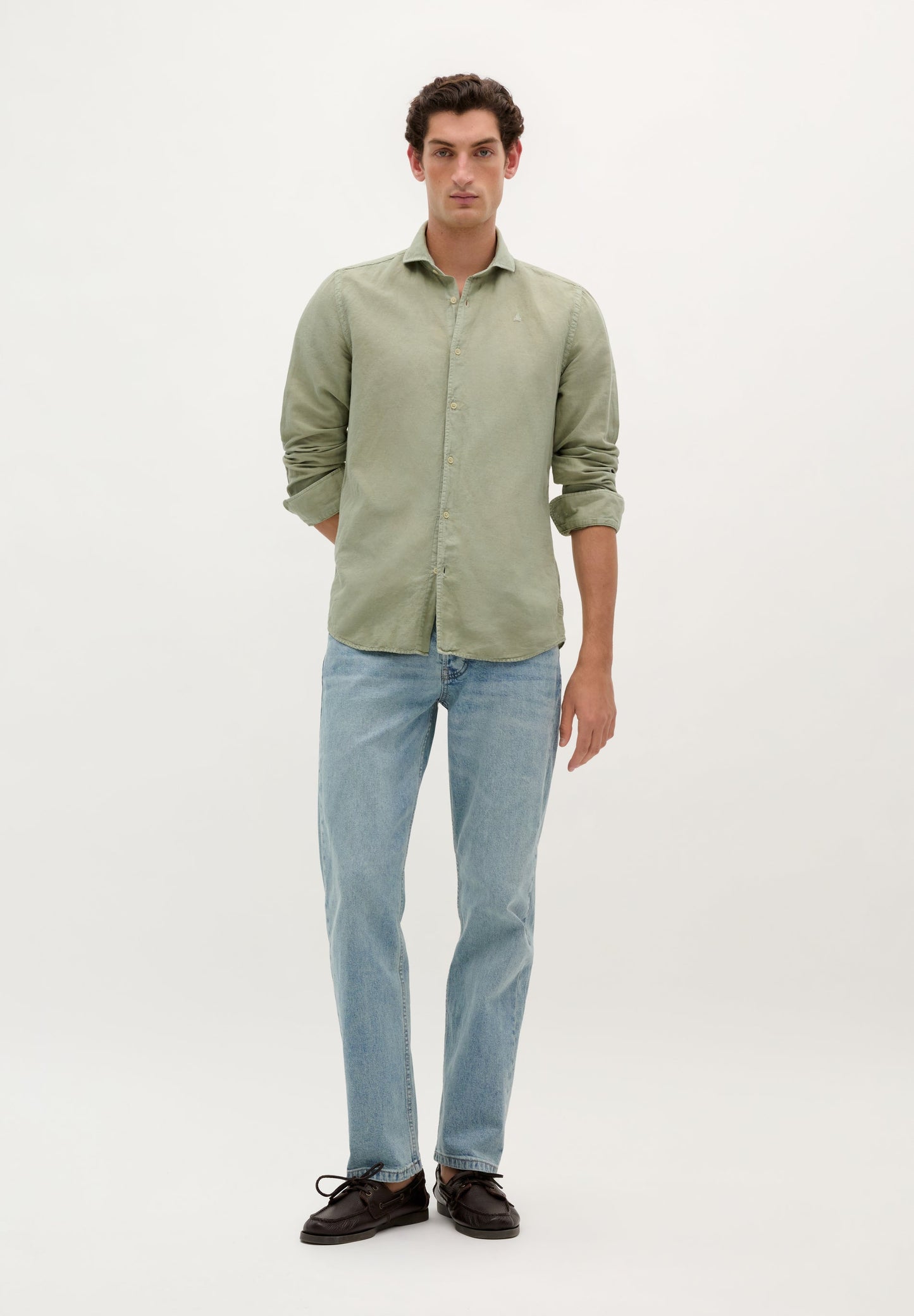 CAMISA LINO CALAVERA