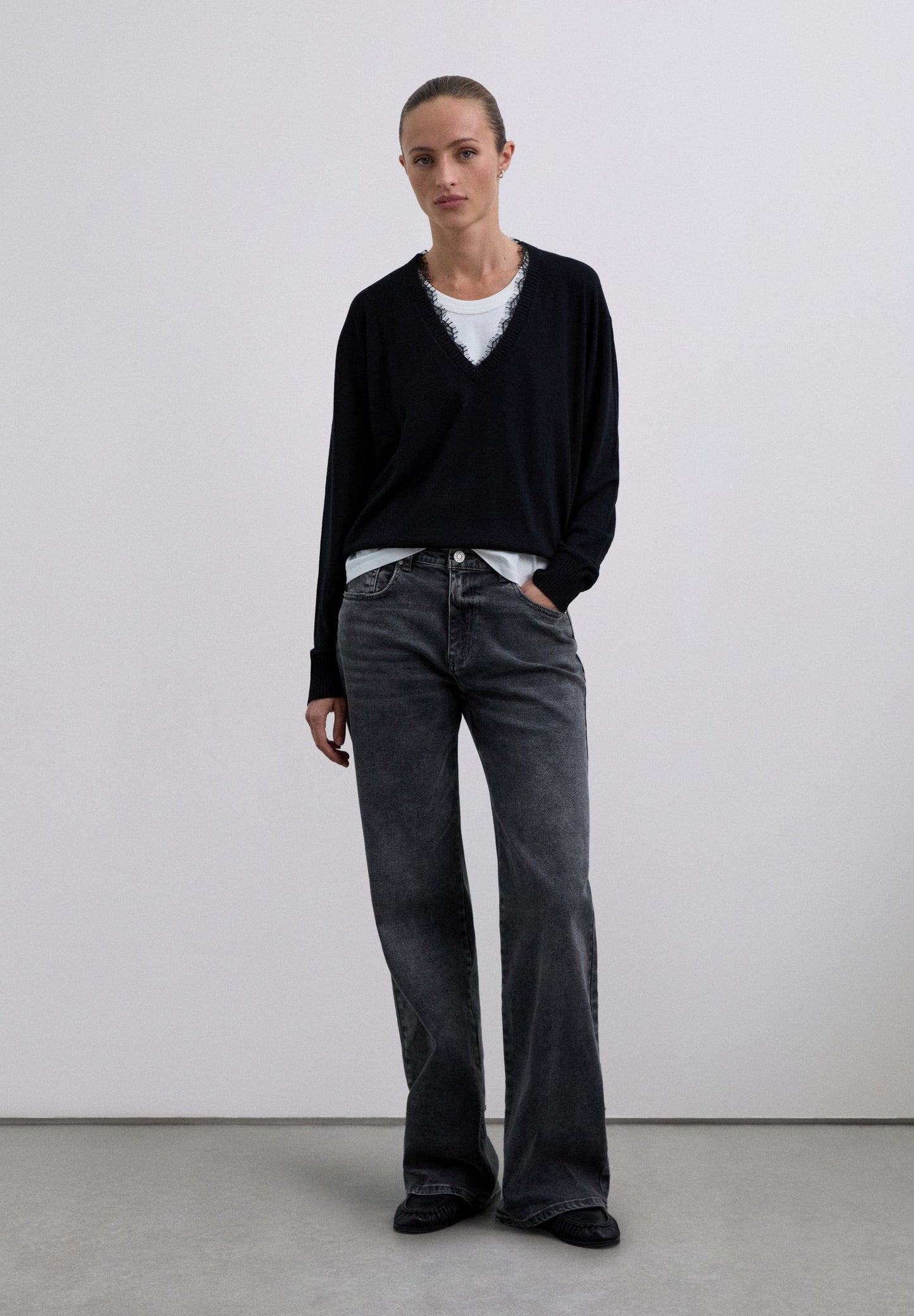 CHALECO ESCOTE V ENCAJE