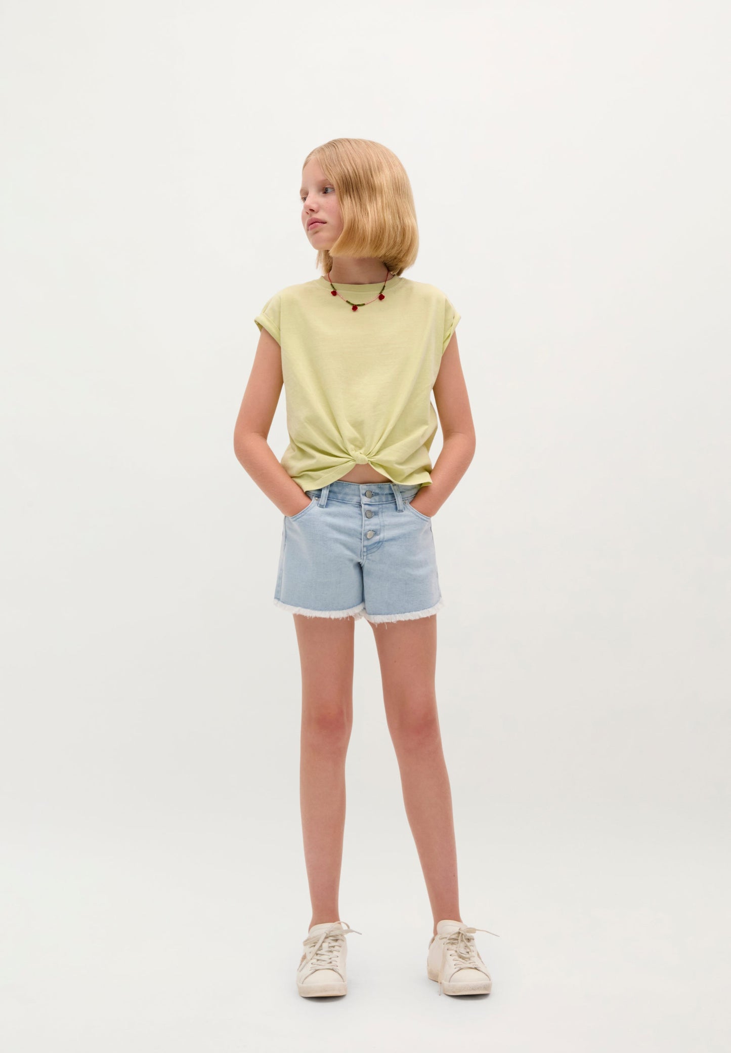 CAMISETA ALGODÓN NUDO CALAVERA TRASERA