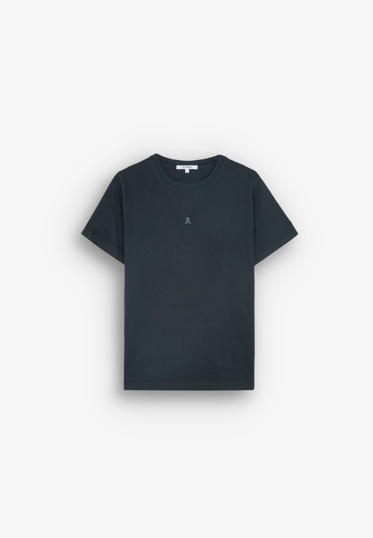 POLERA BÁSICA CALAVERA