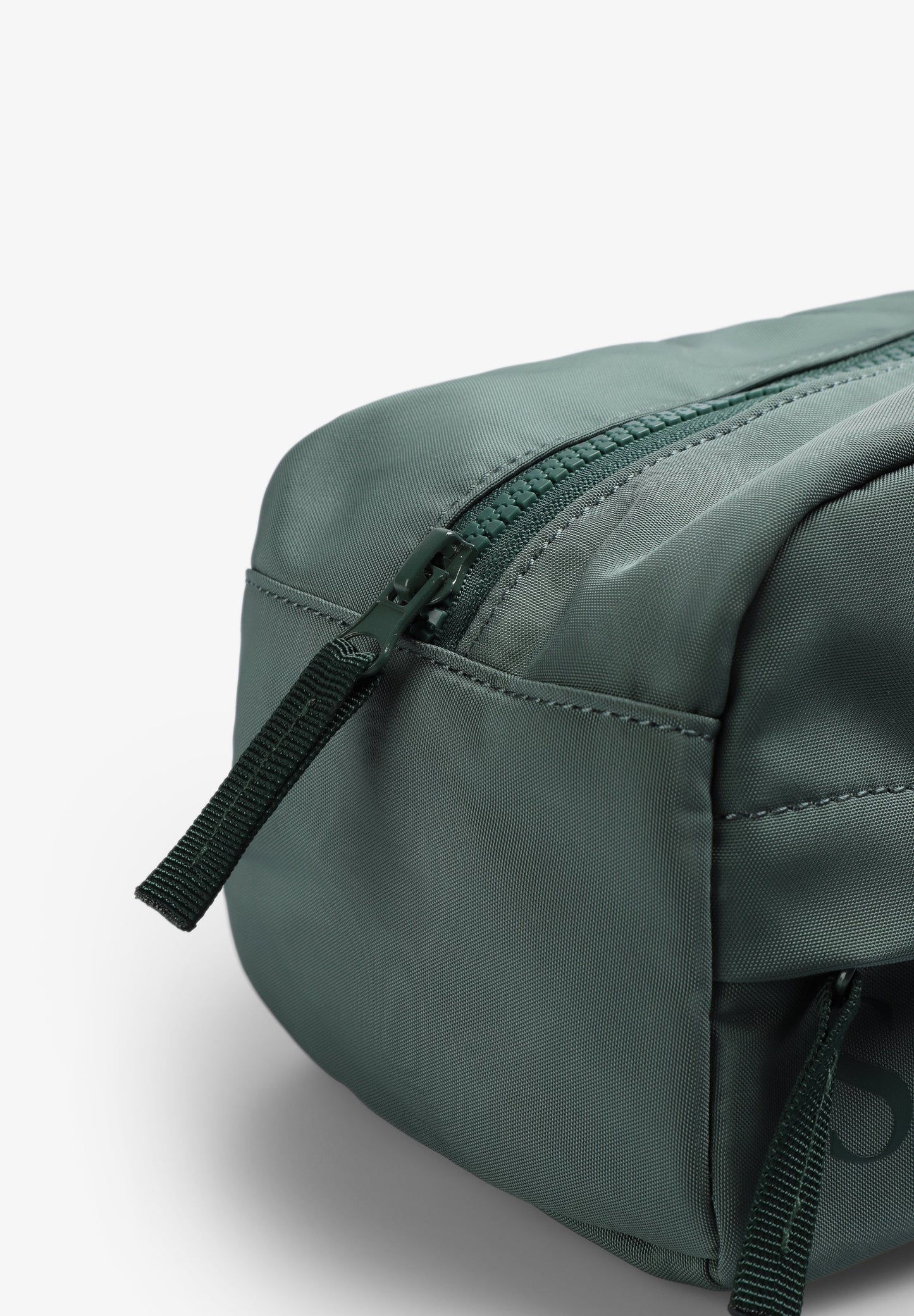 NECESER DE VIAJE TÉCNICO