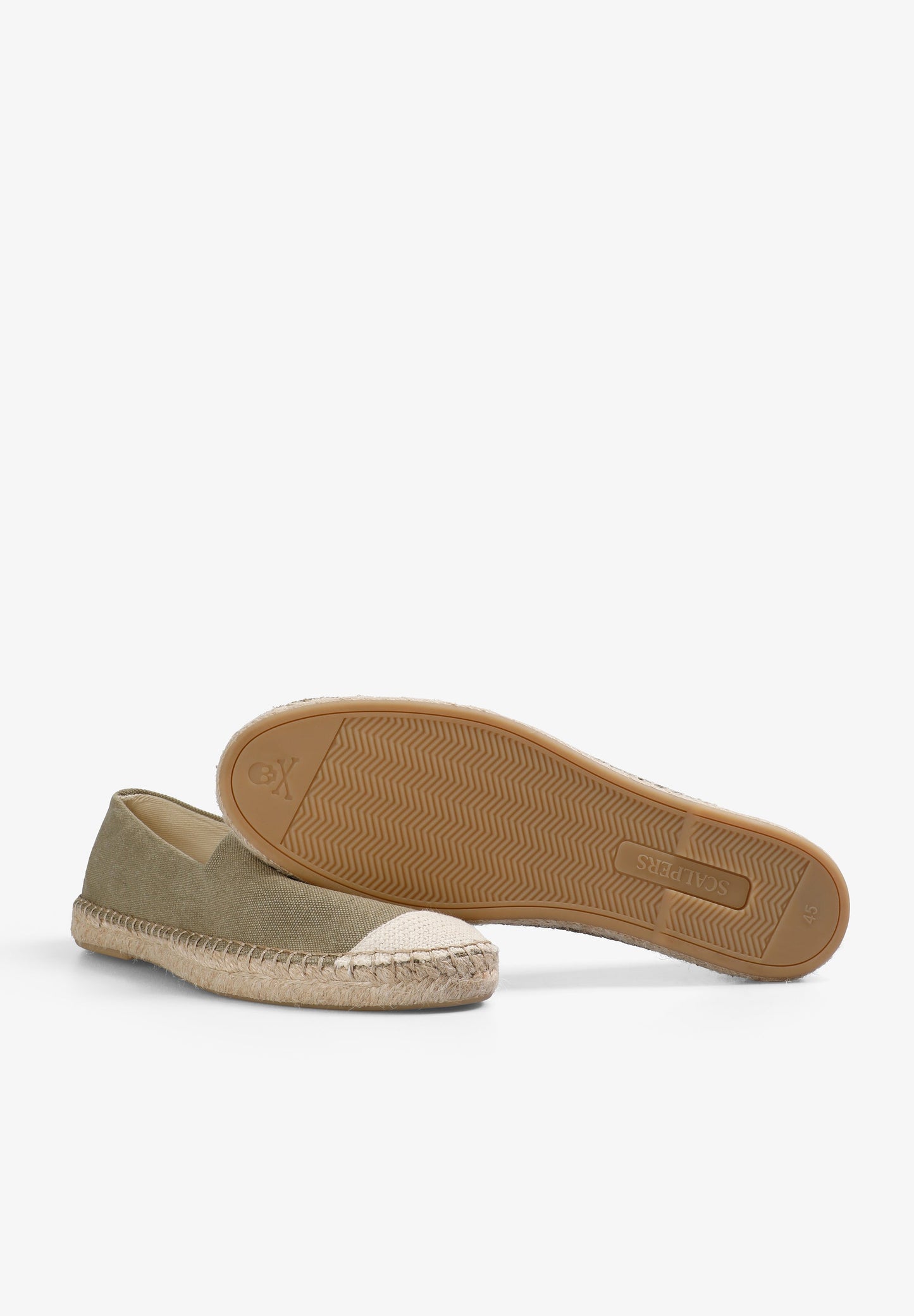 APARGATA PUNTO CALAVERA CONTRASTE