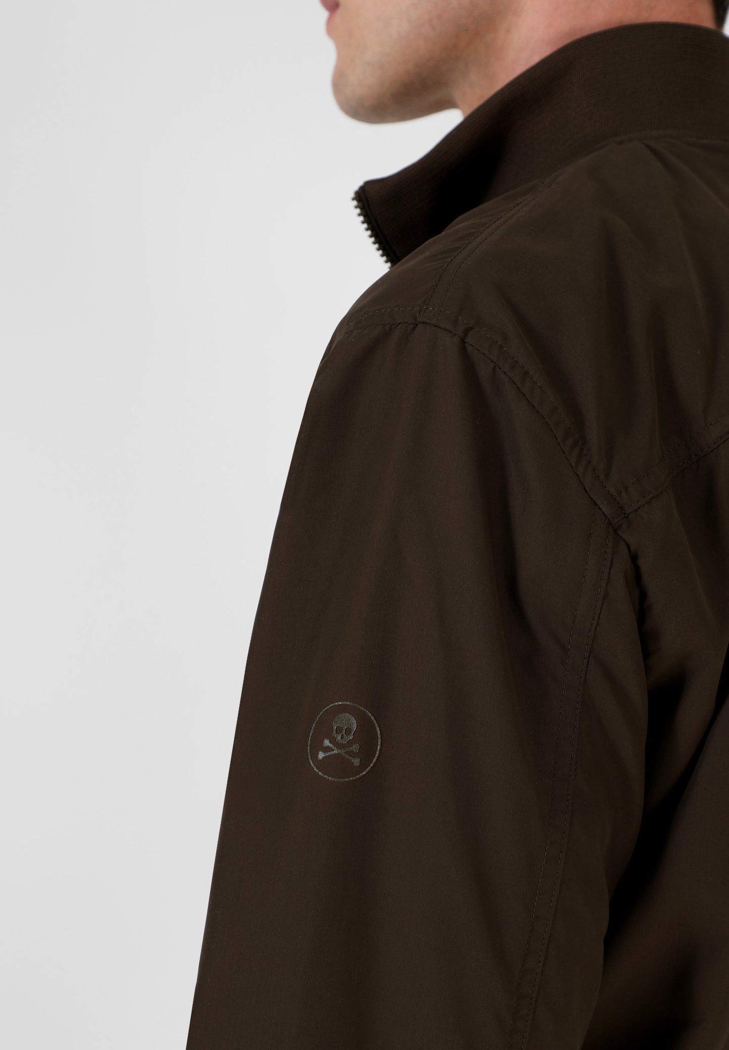 CHAQUETA TÉCNICA BOMBER