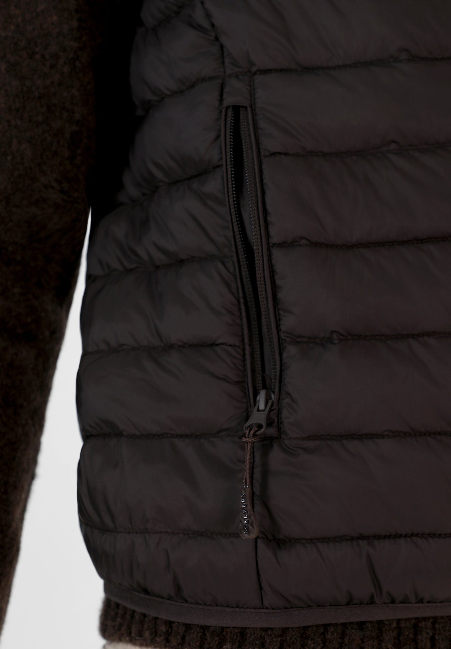 PARKA SIN MANGAS ACOLCHADA CALAVERA