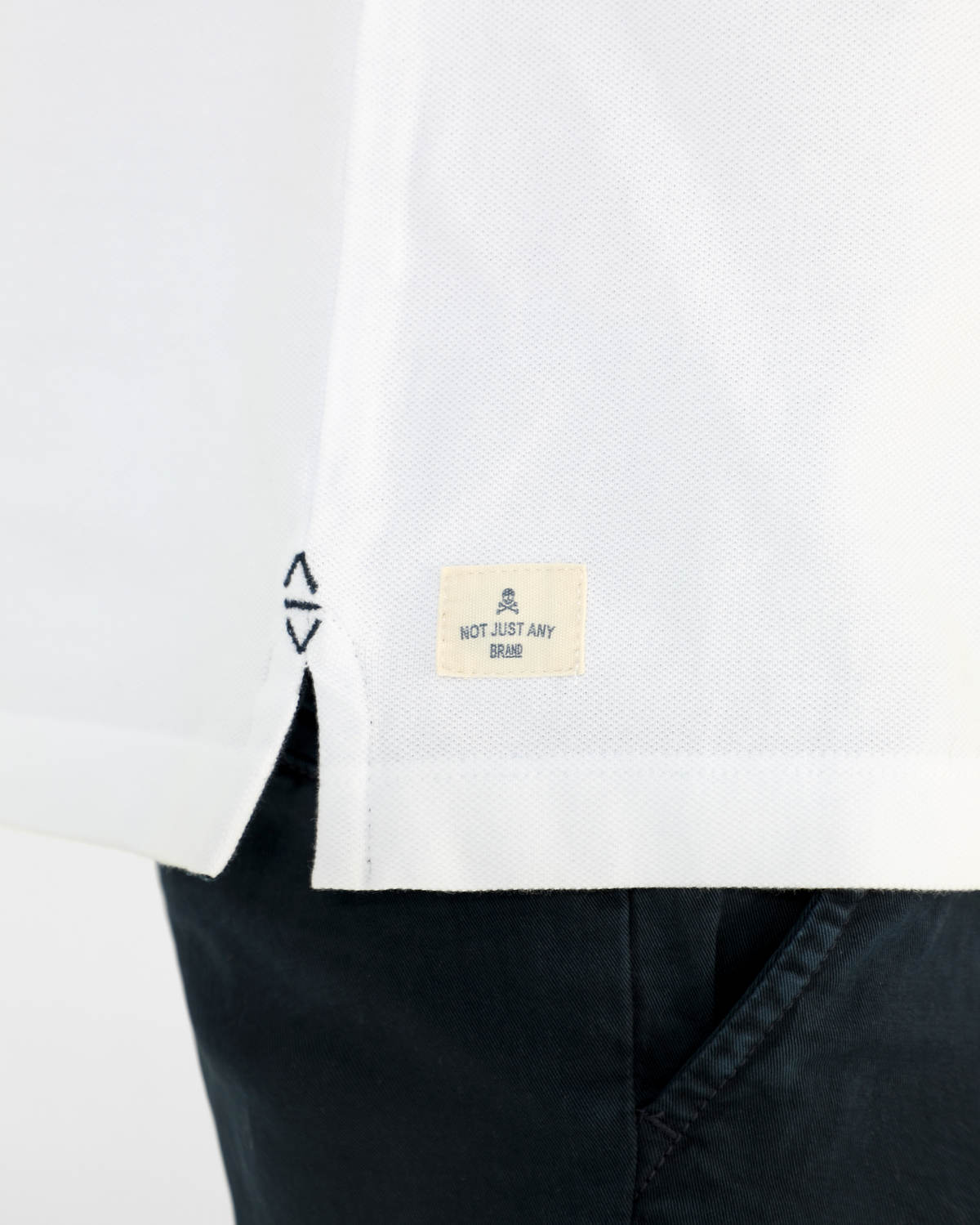 POLO BÁSICO CALAVERA