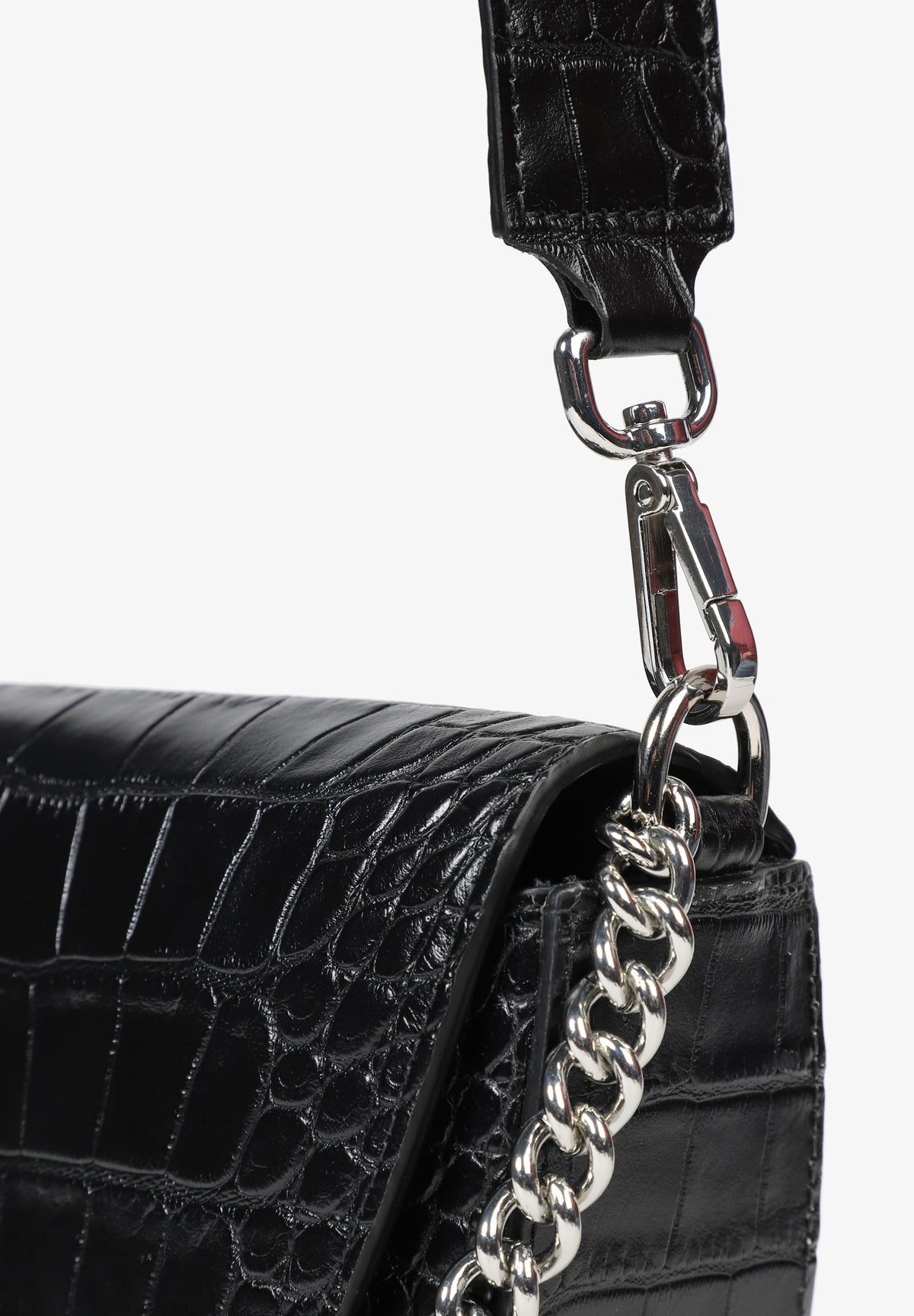 BOLSO PIEL CADENA