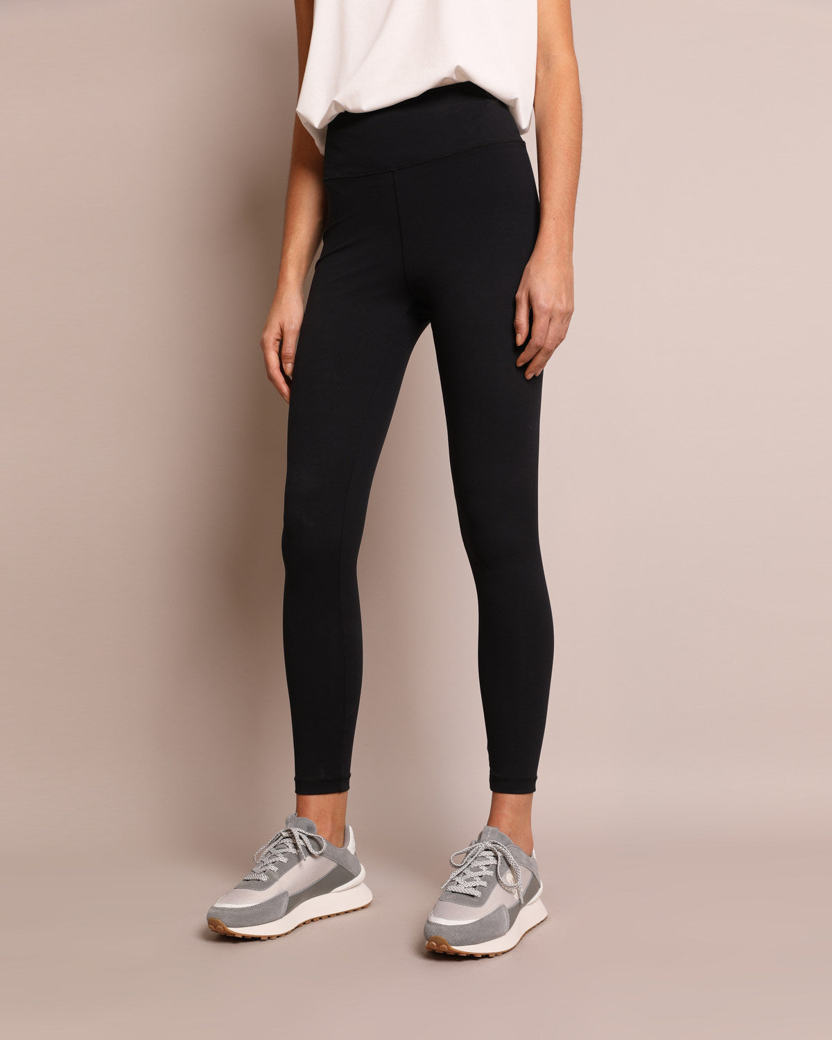 LEGGINGS DEPORTIVAS SCALPERS ADN