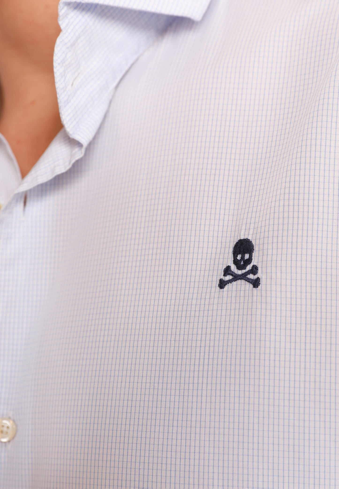 CAMISA CALAVERA CONTRASTE