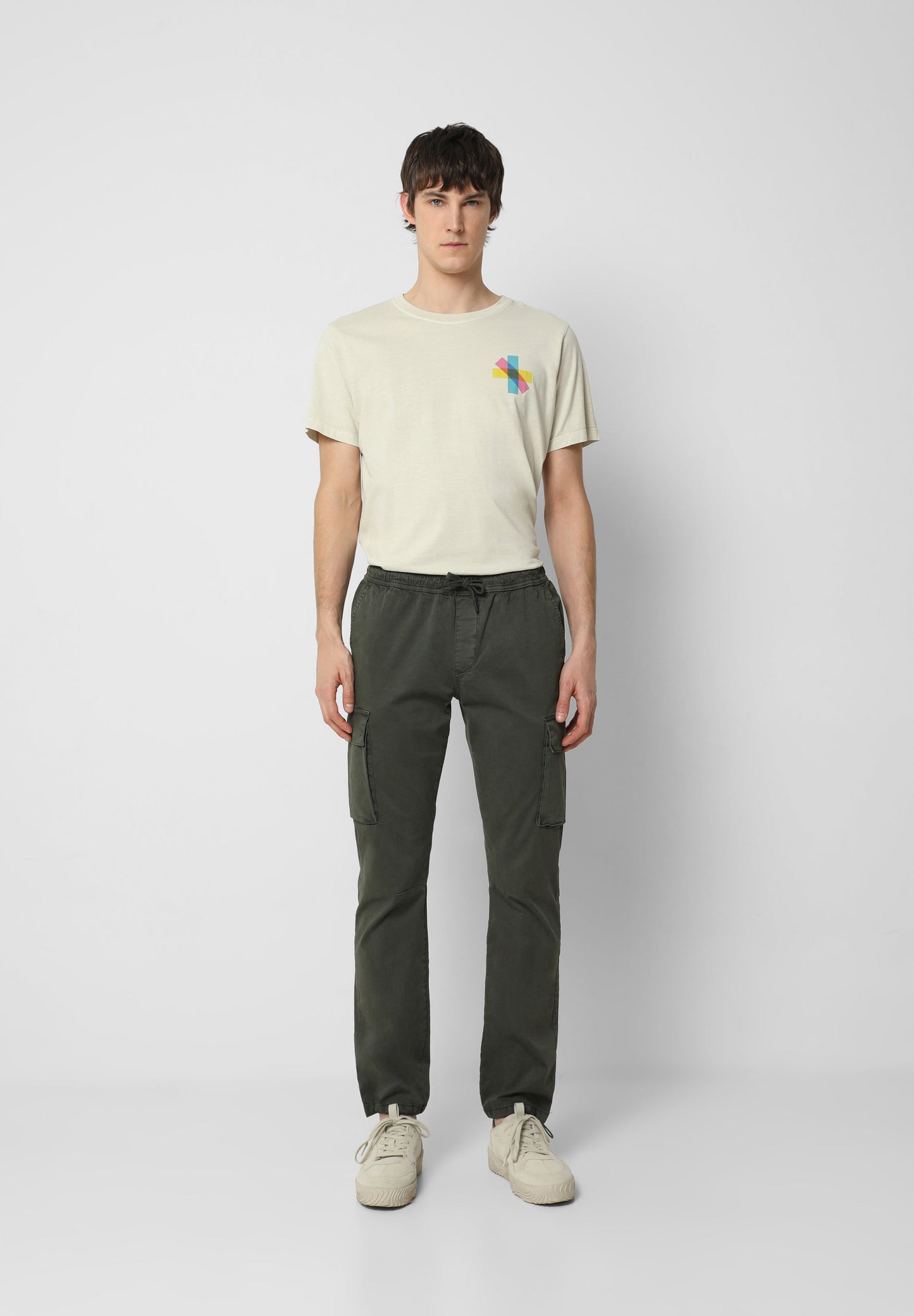 PANTALÓN CARGO JOGGER