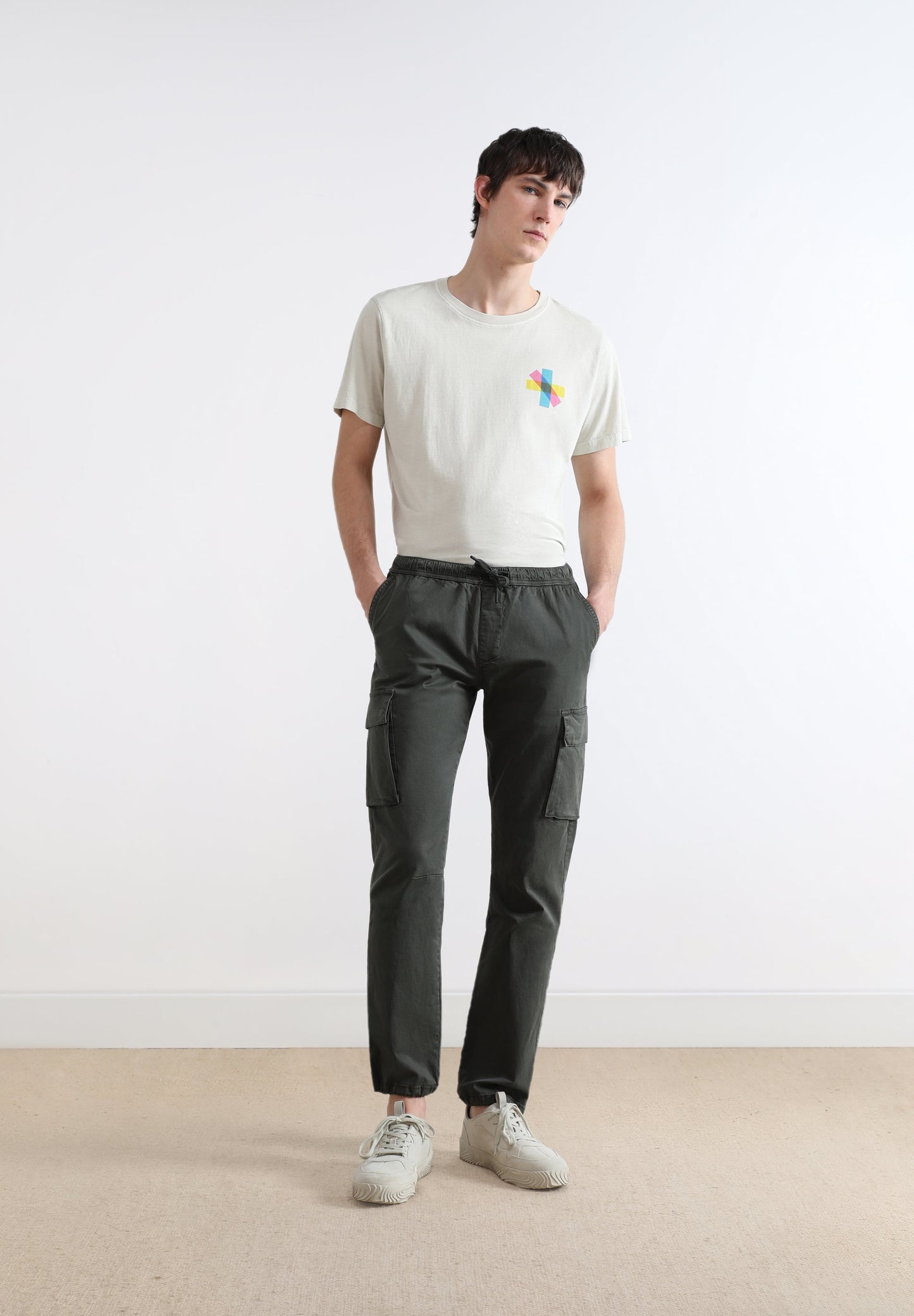 PANTALÓN CARGO JOGGER